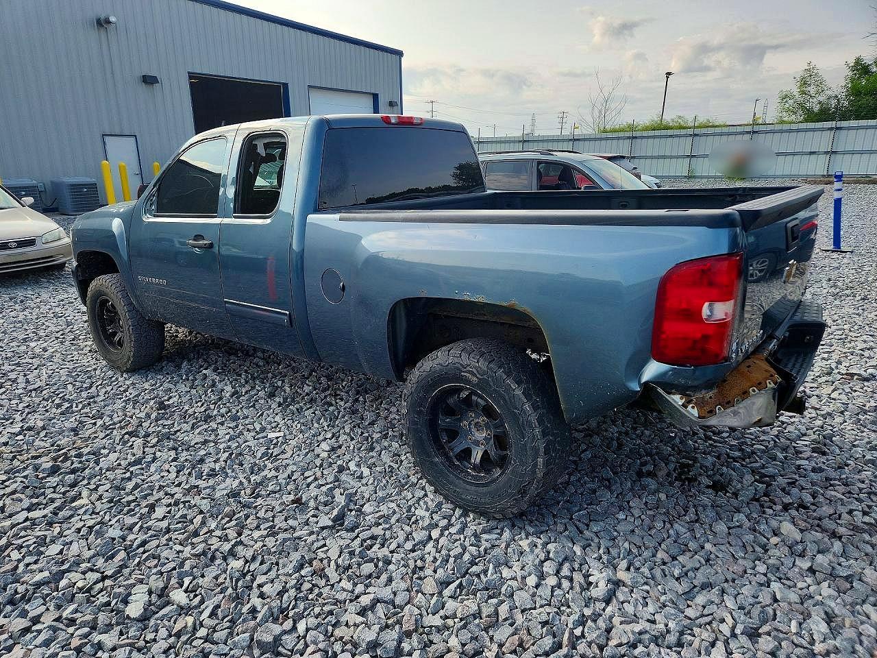 2010 Chevrolet Silverado K1500 Lt Blue vin: 1GCSKSE34AZ285042