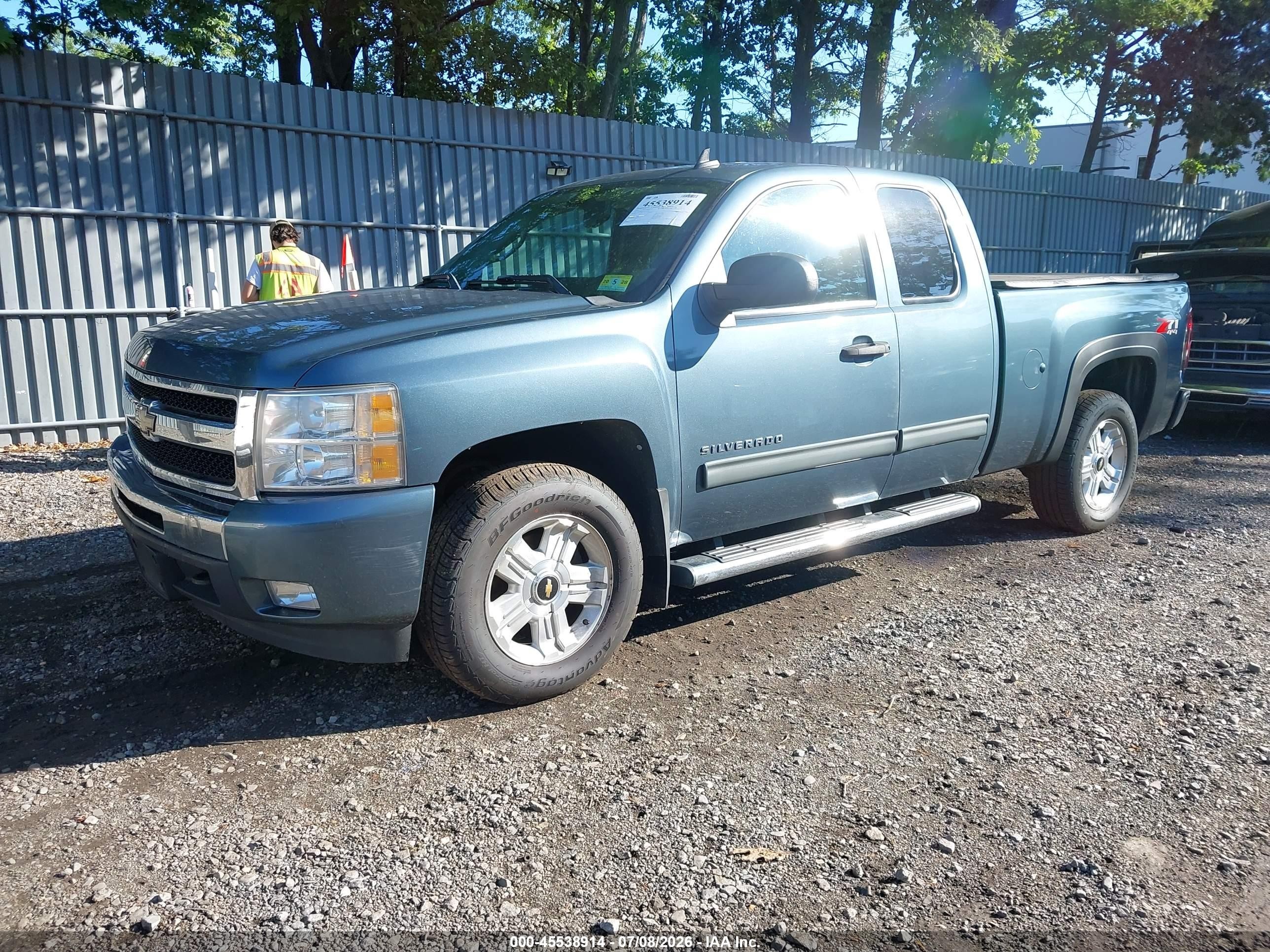 2010 Chevrolet Silverado 1500 Lt Blue vin: 1GCSKSE35AZ102053