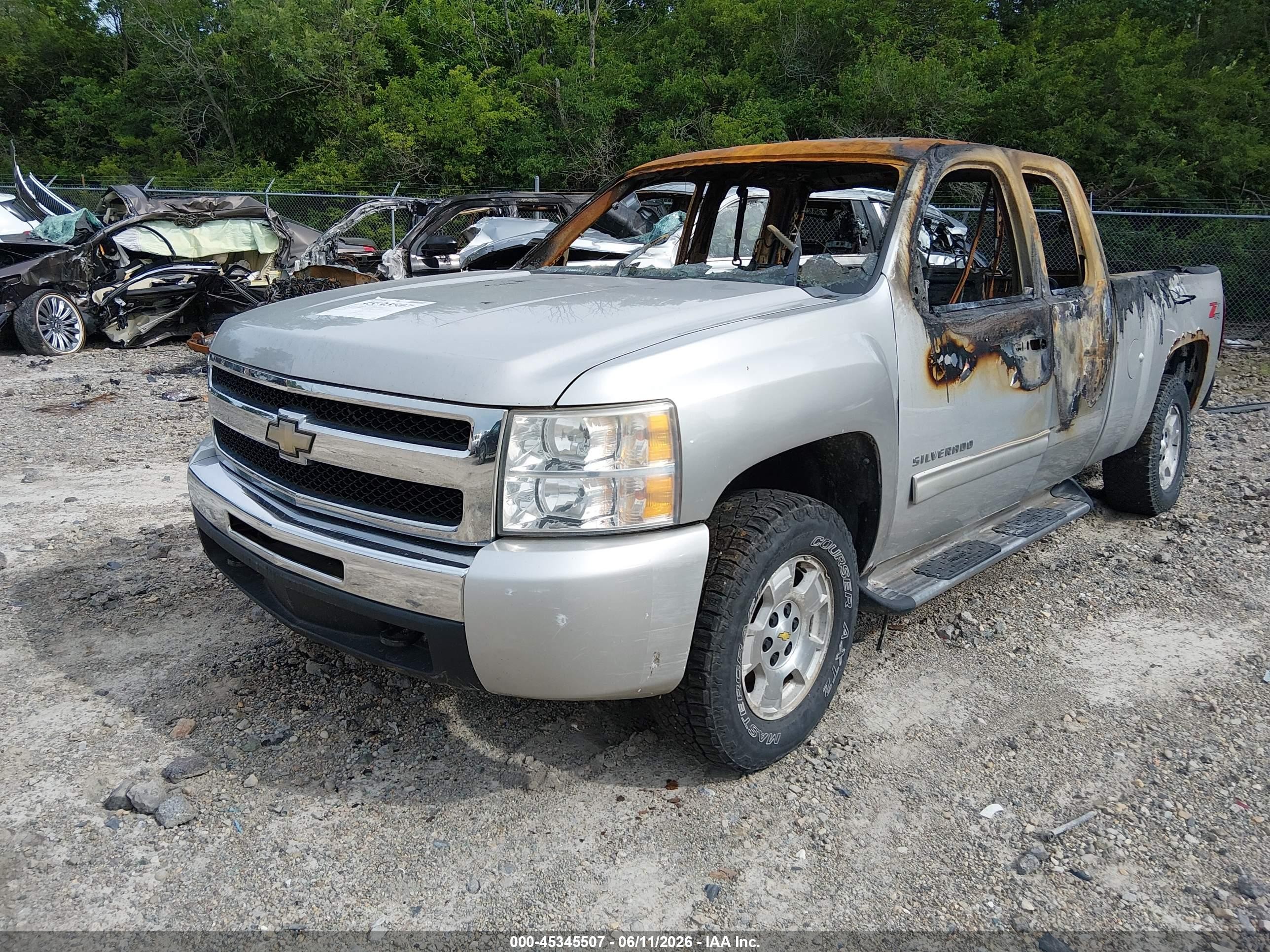 2010 Chevrolet Silverado K1500 Lt Silver vin: 1GCSKSE35AZ118169