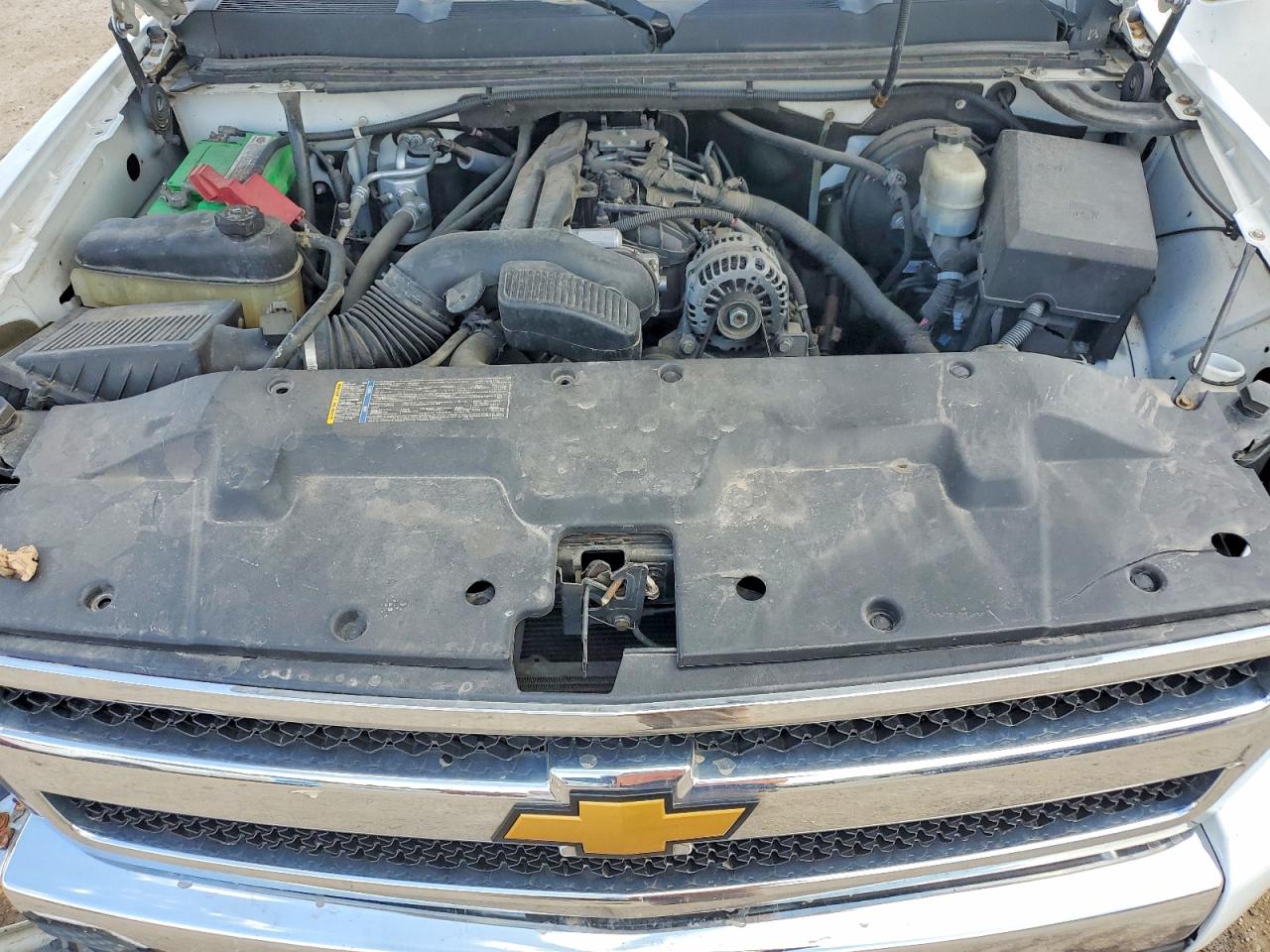2010 Chevrolet Silverado K1500 Lt Белый vin: 1GCSKSE35AZ215761