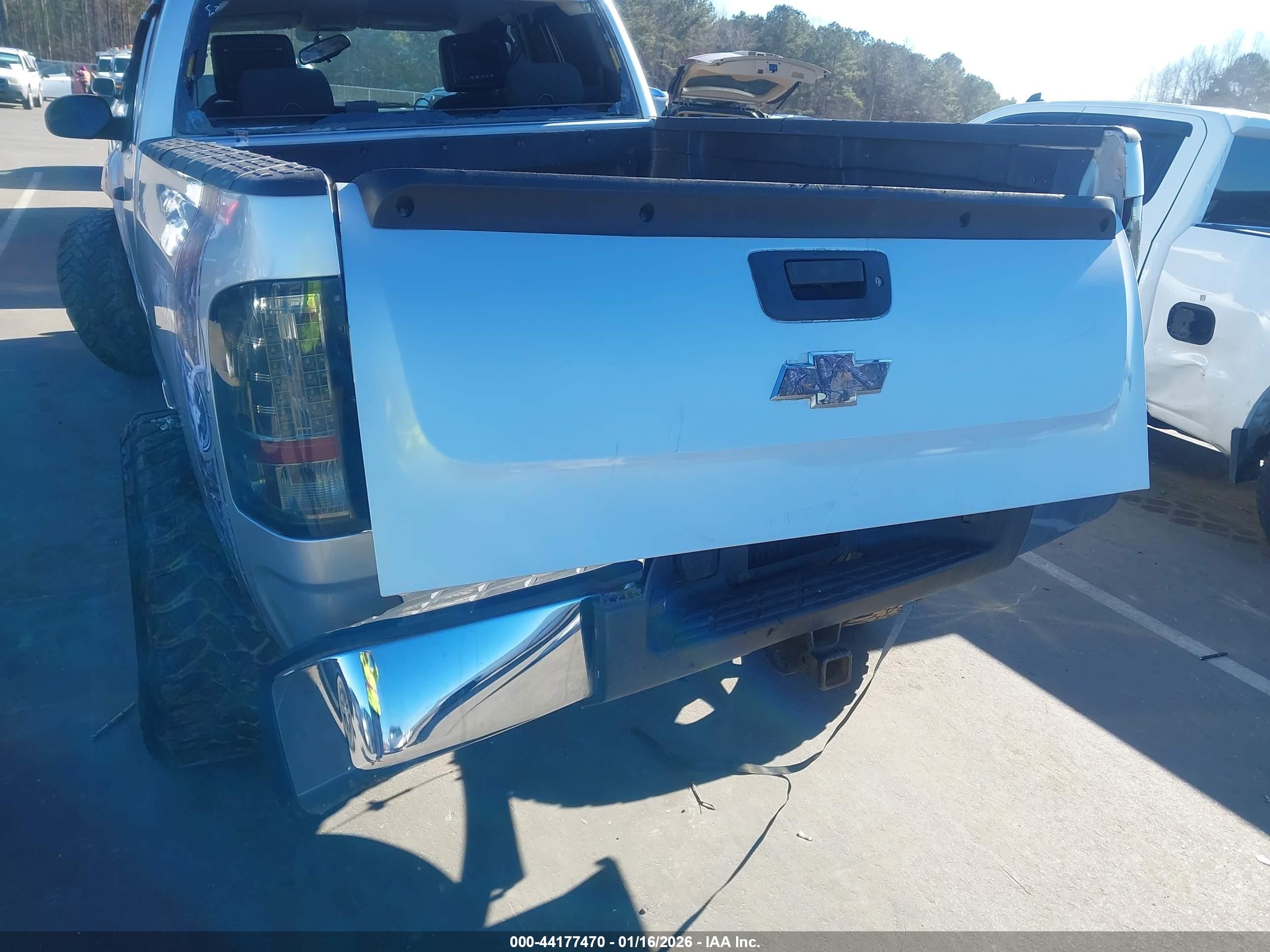 2010 Chevrolet Silverado 1500 Lt Silver vin: 1GCSKSE36AZ146708