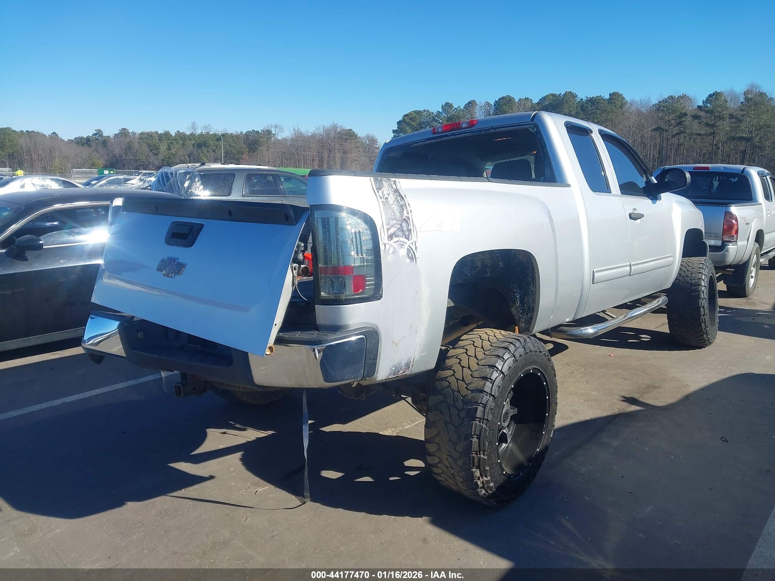 2010 Chevrolet Silverado 1500 Lt Silver vin: 1GCSKSE36AZ146708