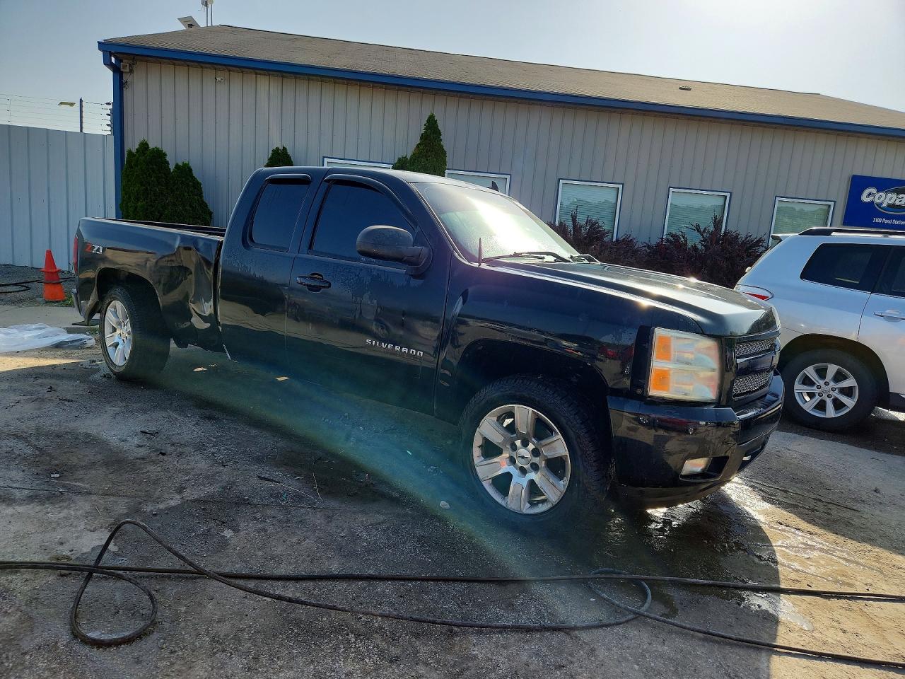 2010 Chevrolet Silverado K1500 Lt Black vin: 1GCSKSE39AZ109989