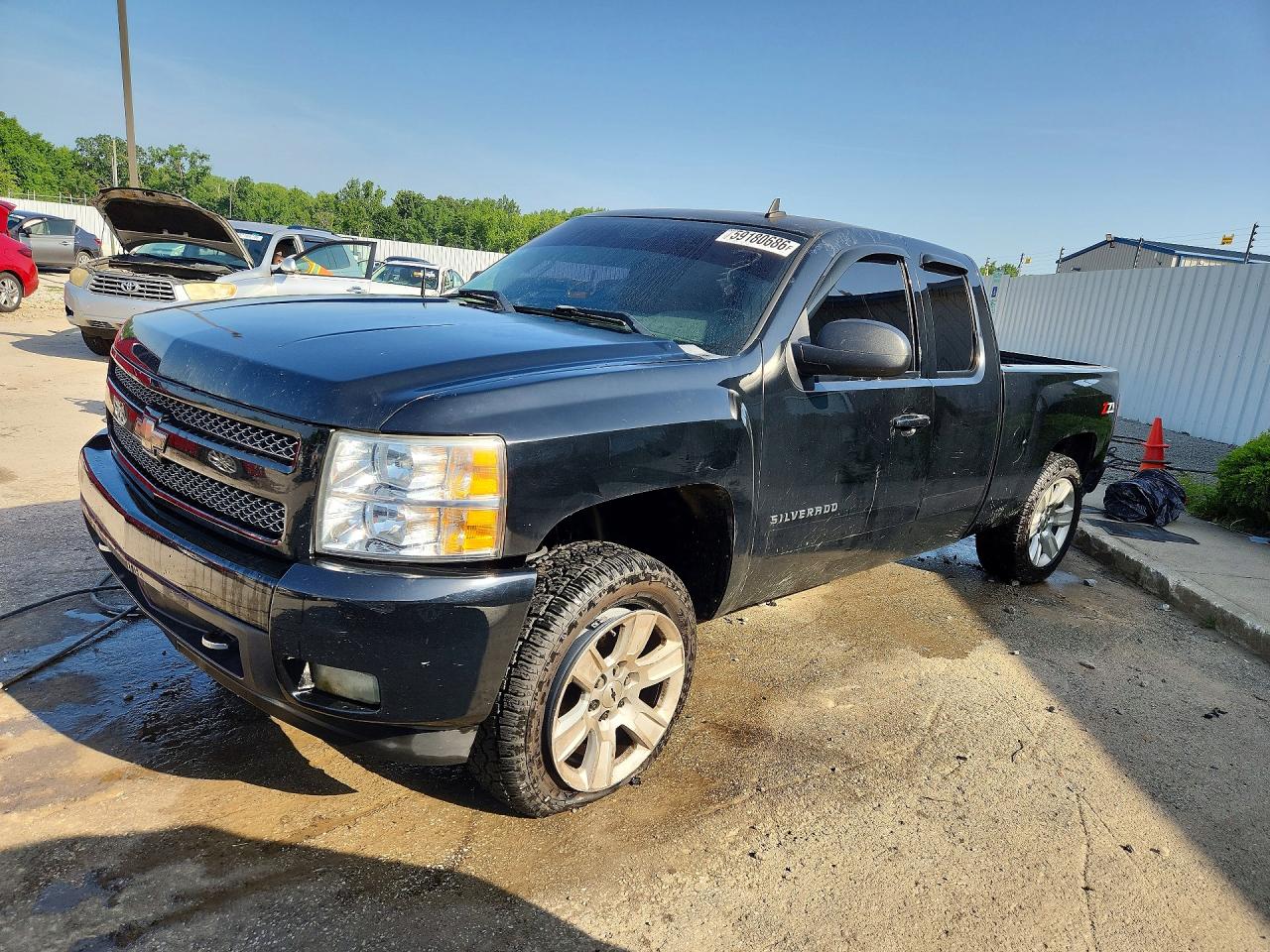 2010 Chevrolet Silverado K1500 Lt Black vin: 1GCSKSE39AZ109989