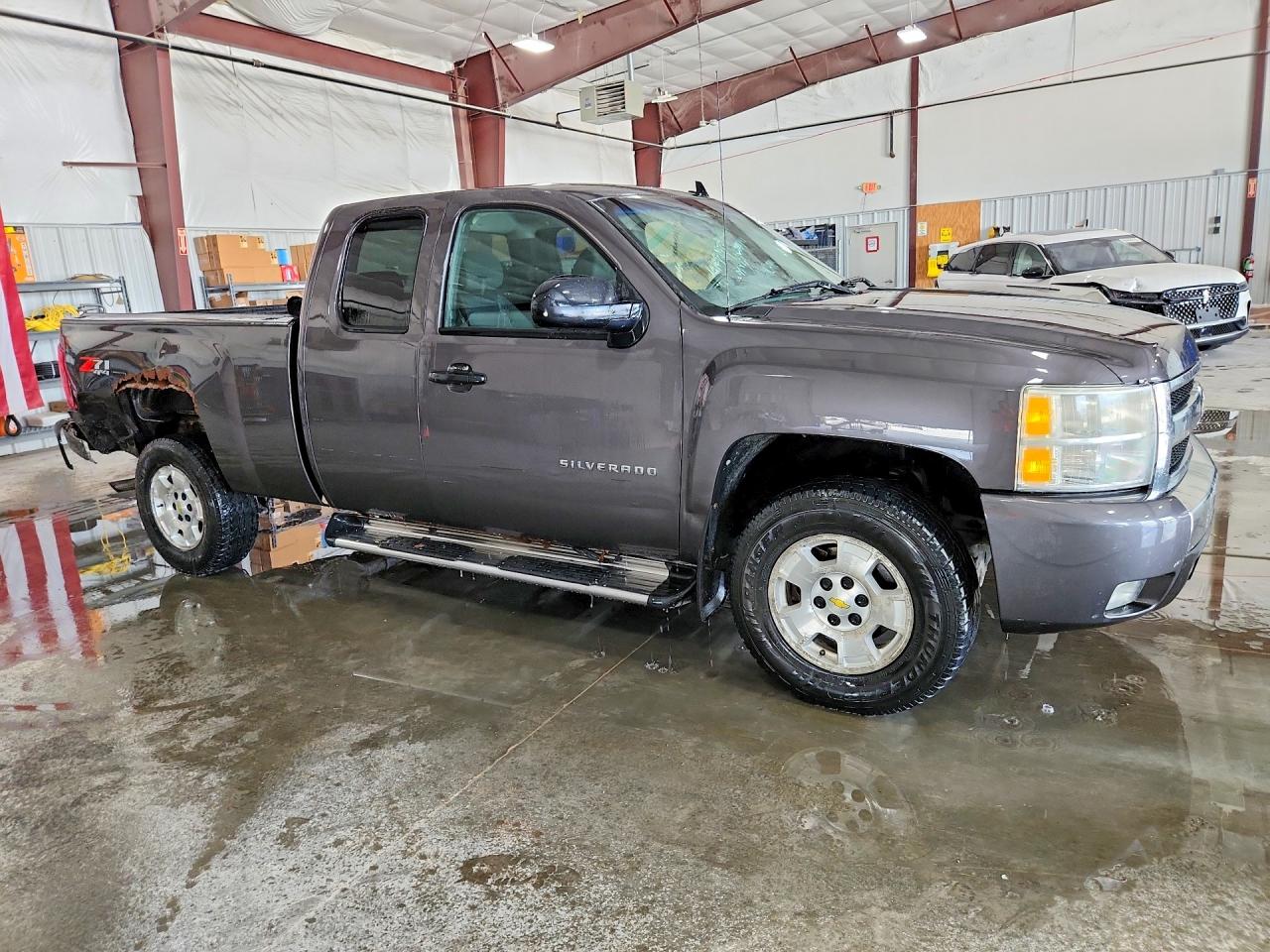 2010 Chevrolet Silverado K1500 Lt Gray vin: 1GCSKSE39AZ208070