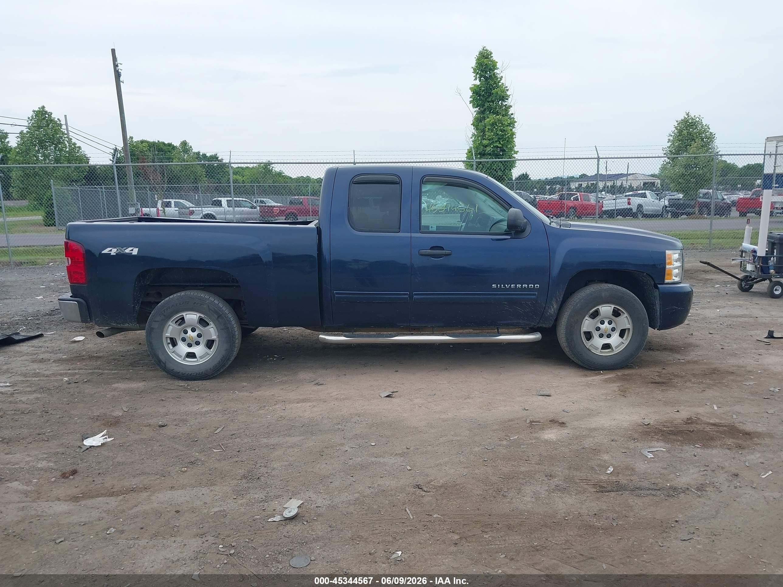 2010 Chevrolet Silverado 1500 Lt Blue vin: 1GCSKSE39AZ266910