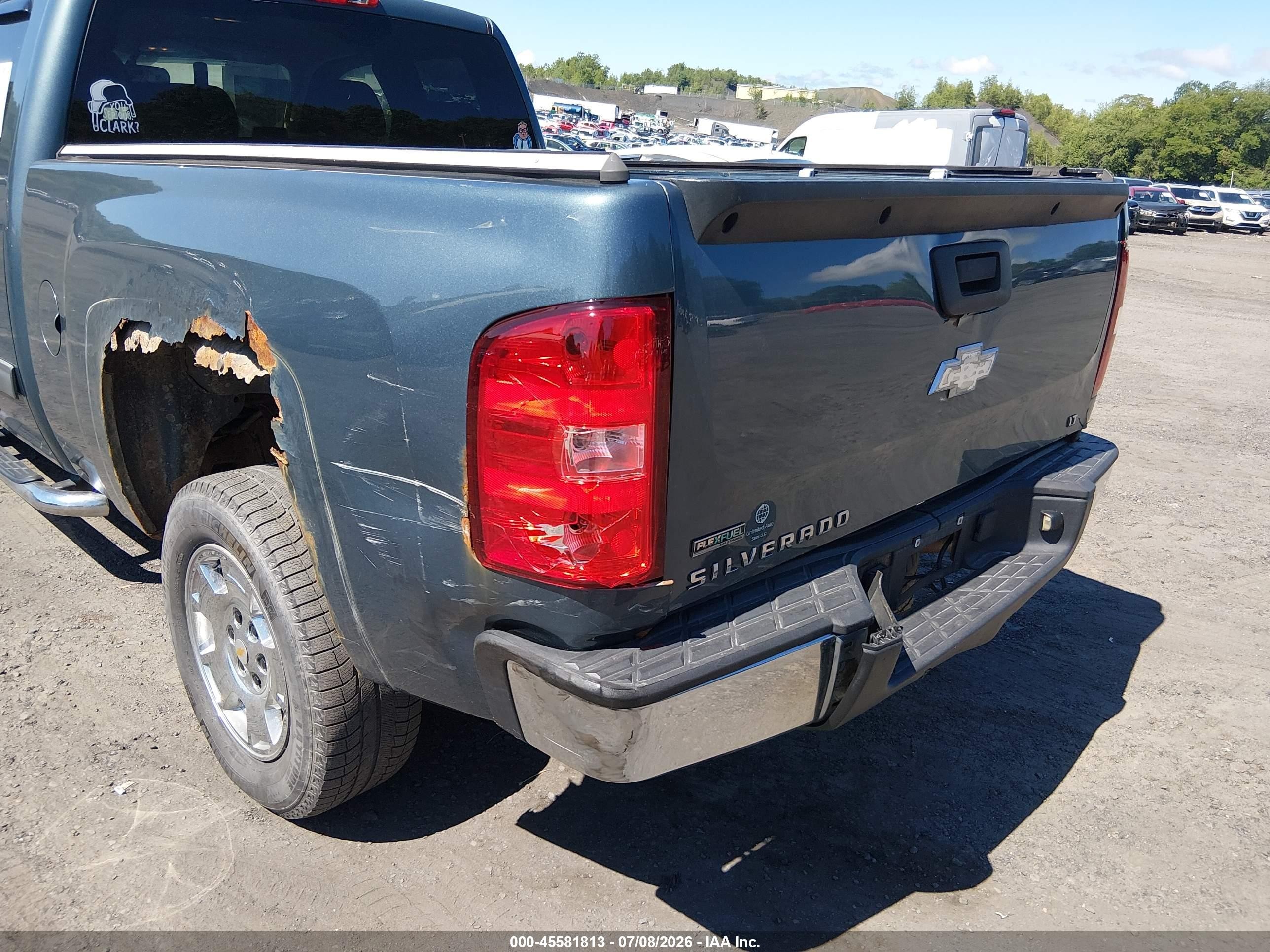 2010 Chevrolet Silverado 1500 Lt Blue vin: 1GCSKSE3XAZ128440