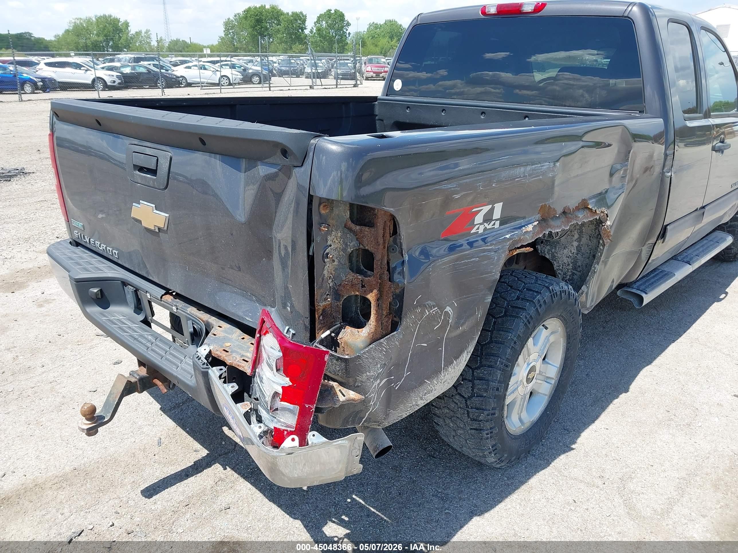 2010 Chevrolet Silverado 1500 Lt Gray vin: 1GCSKSE3XAZ165133
