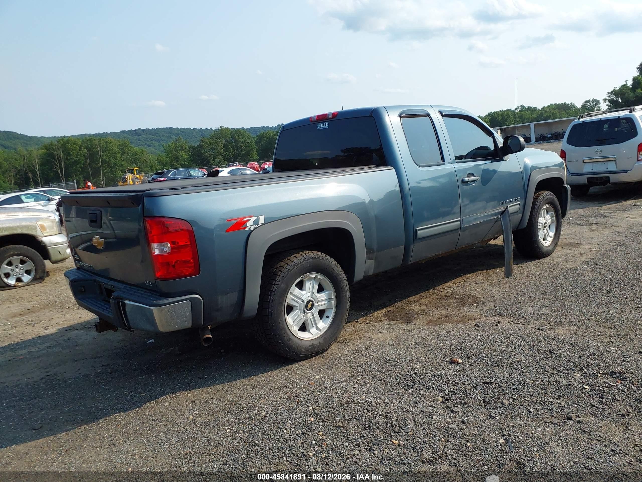 2010 Chevrolet Silverado 1500 Ltz Blue vin: 1GCSKTE30AZ119140