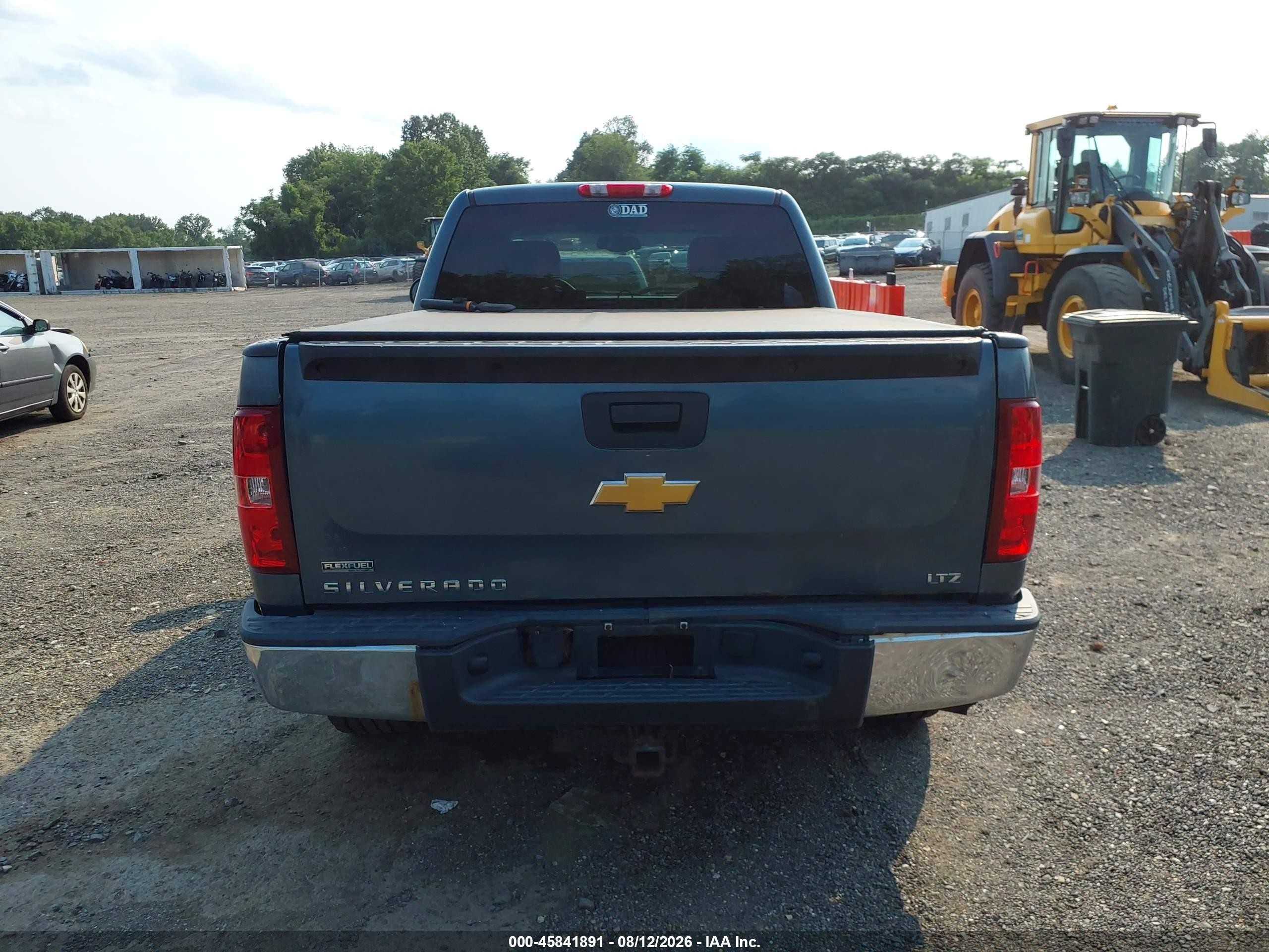 2010 Chevrolet Silverado 1500 Ltz Blue vin: 1GCSKTE30AZ119140