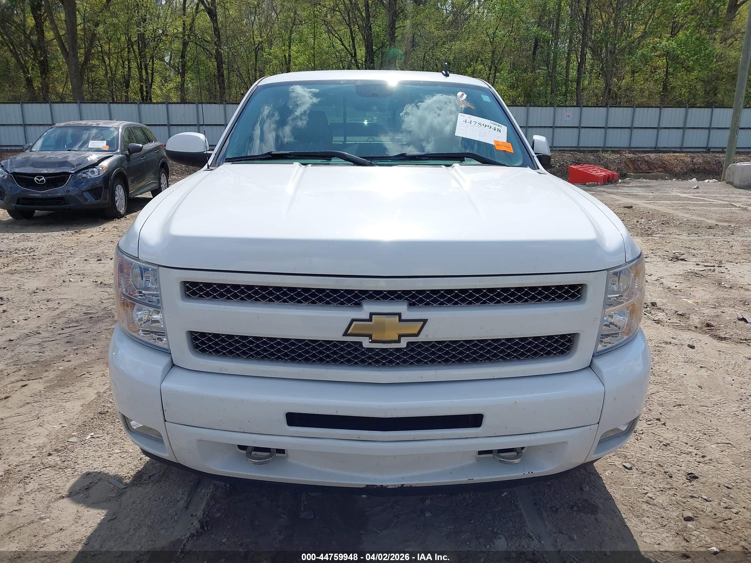 2010 Chevrolet Silverado 1500 Ltz White vin: 1GCSKTE35AZ136483
