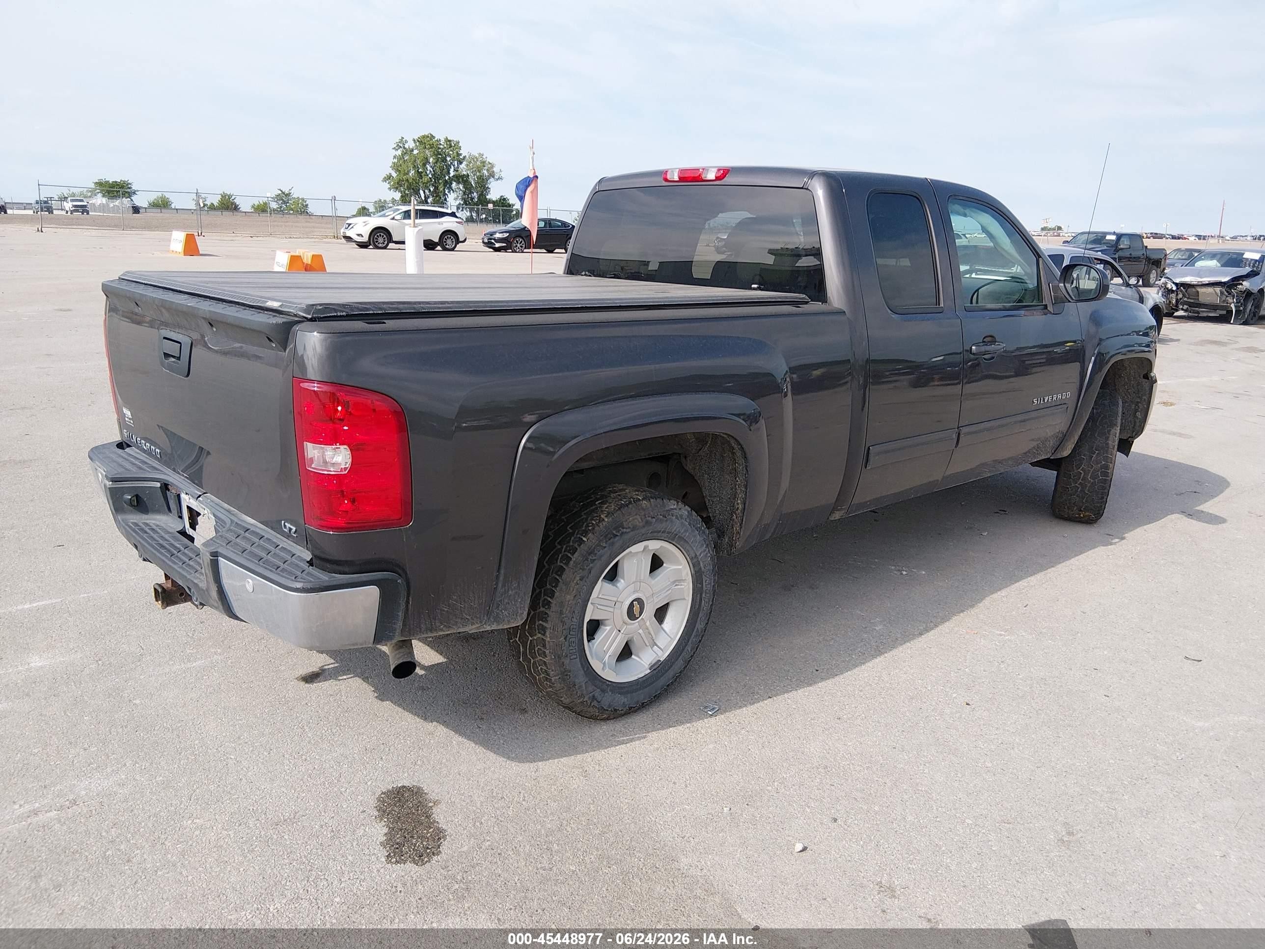 2010 Chevrolet Silverado 1500 Ltz Gold vin: 1GCSKTE38AZ202668