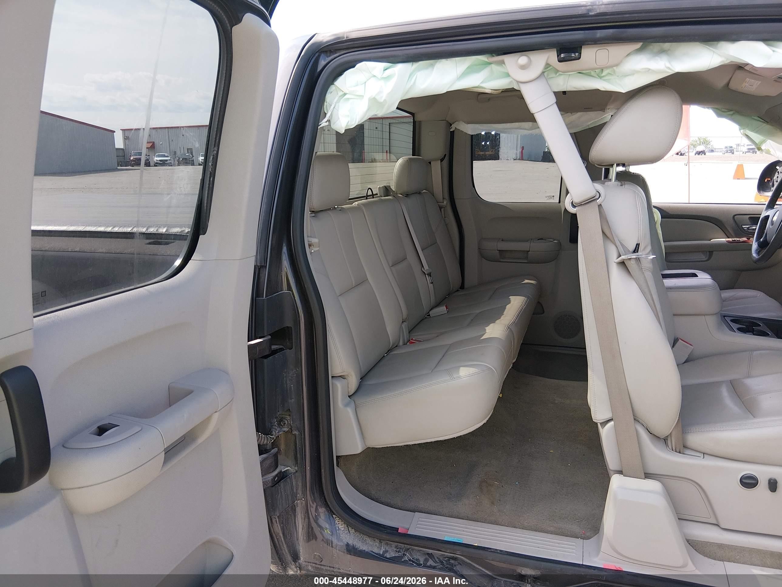 2010 Chevrolet Silverado 1500 Ltz Gold vin: 1GCSKTE38AZ202668