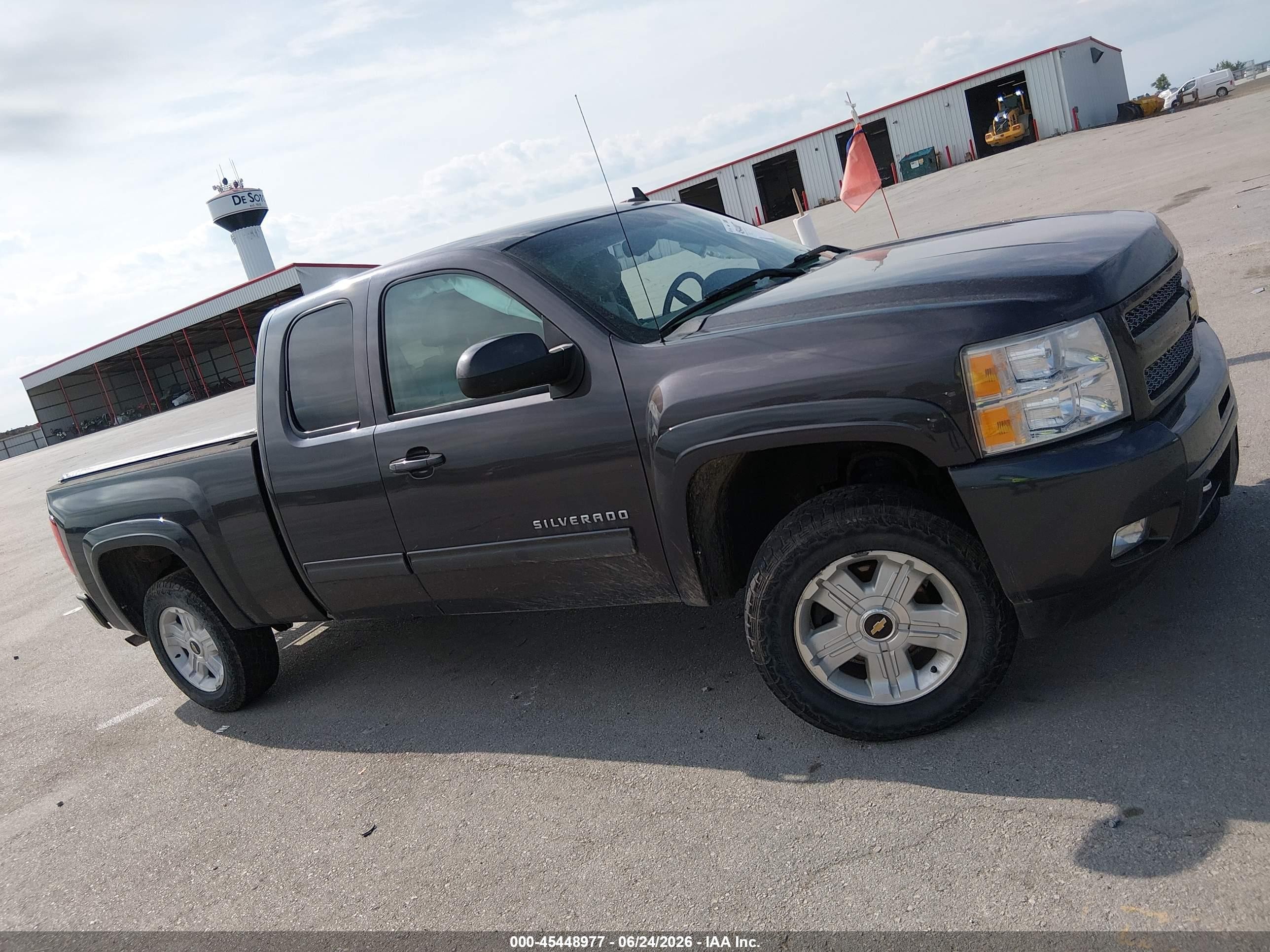 2010 Chevrolet Silverado 1500 Ltz Gold vin: 1GCSKTE38AZ202668