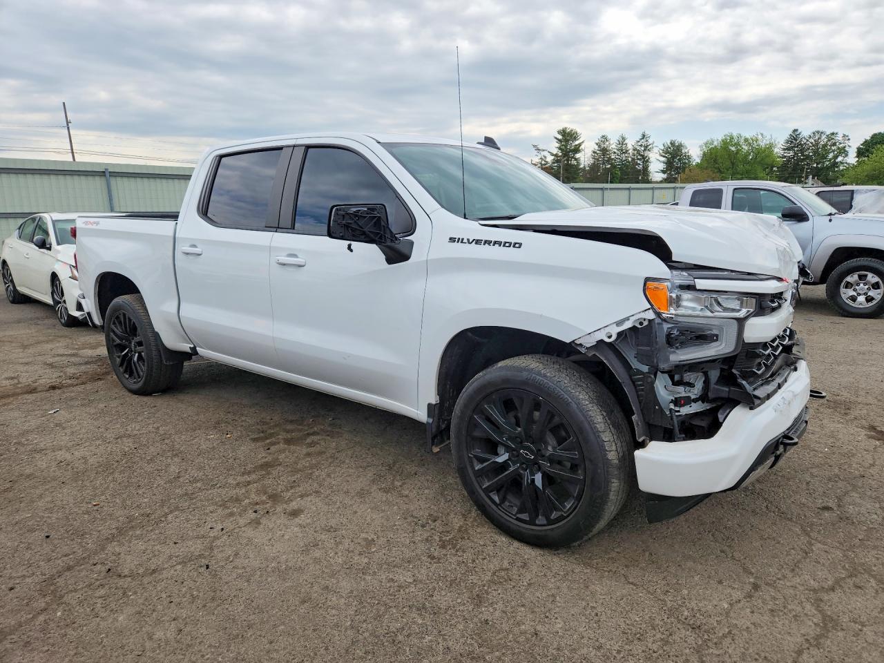 2023 Chevrolet Silverado K1500 Rst Белый vin: 1GCUDEED1PZ208280