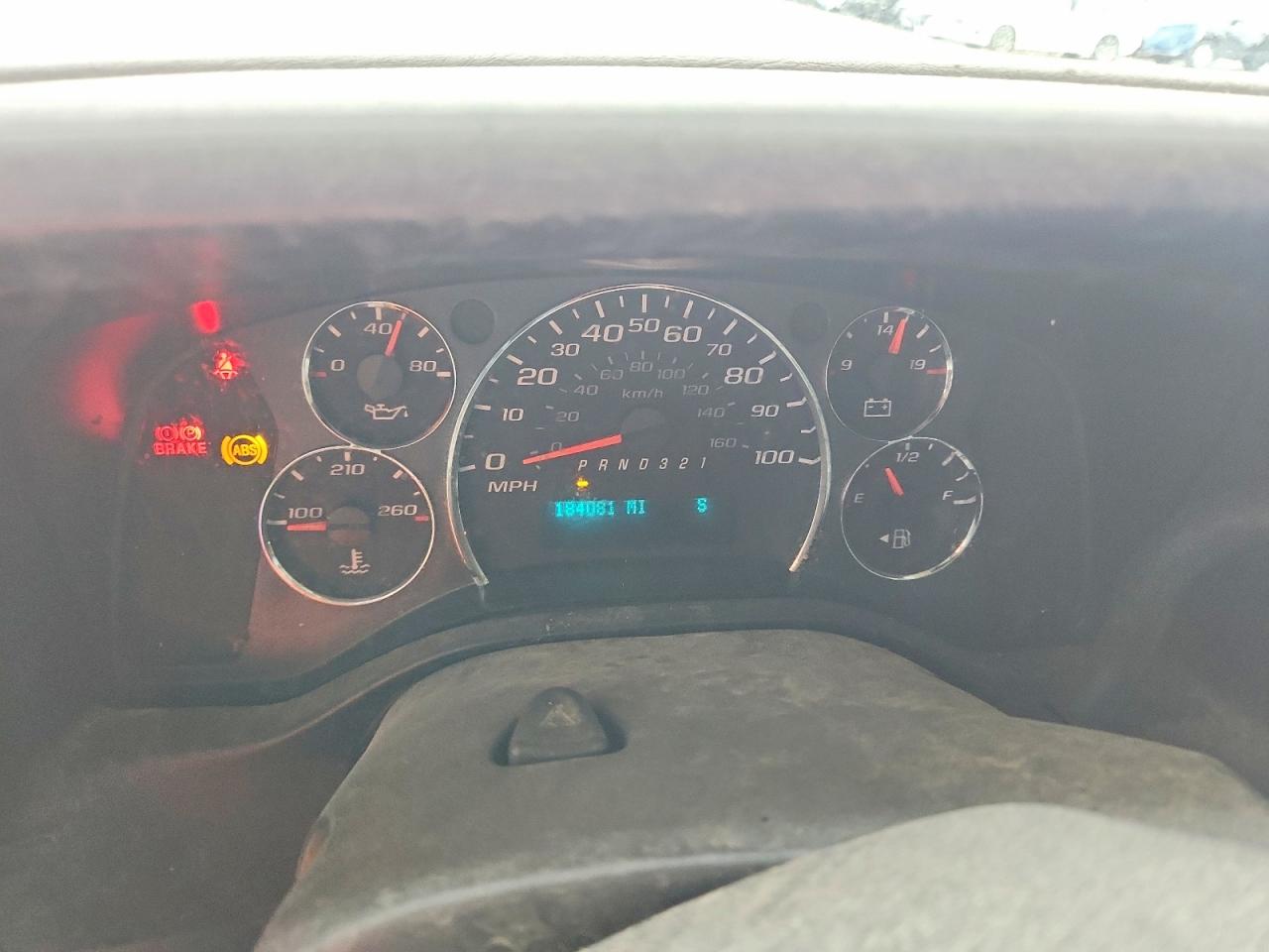 2010 Chevrolet Express G1500 White vin: 1GCUGADX0A1123254