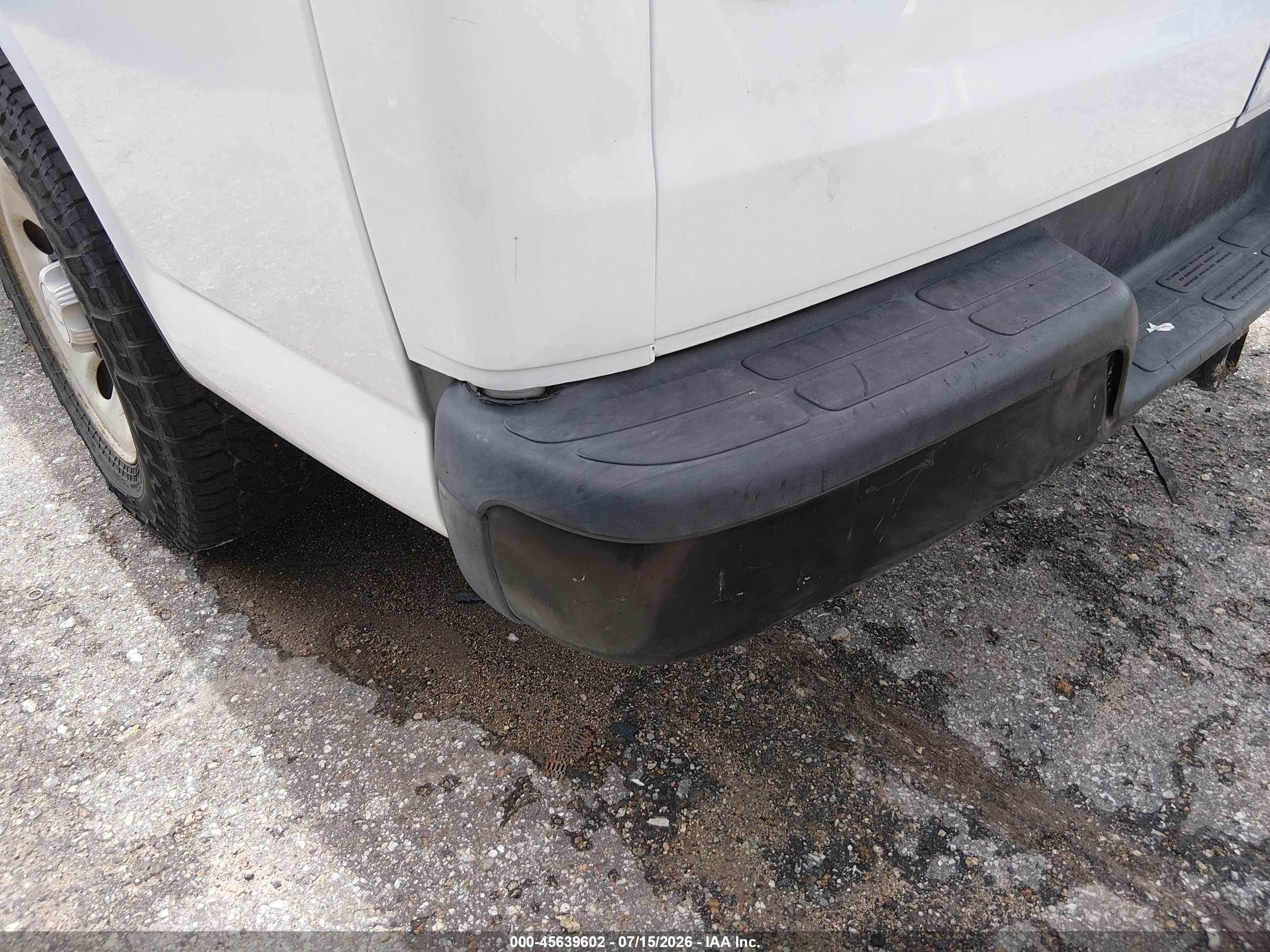 2010 Chevrolet Express 1500 Work Van White vin: 1GCUGADX0A1182904