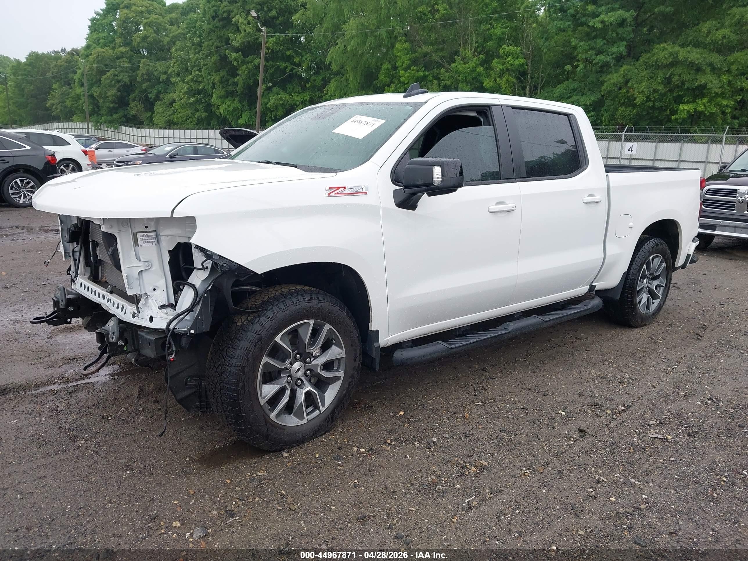 2025 Chevrolet Silverado 1500 4wd  Short Bed Rst Белый vin: 1GCUKEEL6SZ212217