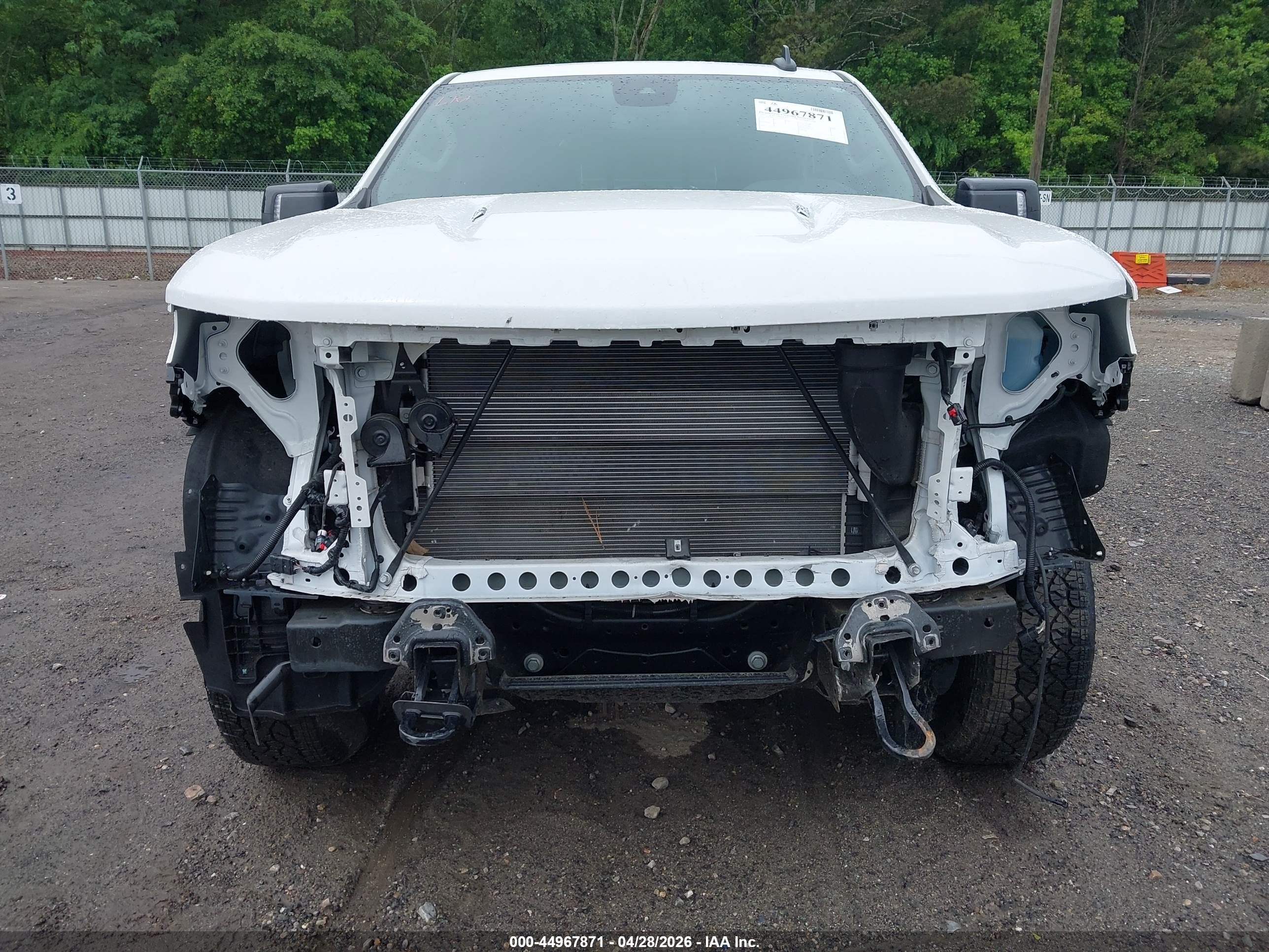2025 Chevrolet Silverado 1500 4wd  Short Bed Rst Белый vin: 1GCUKEEL6SZ212217