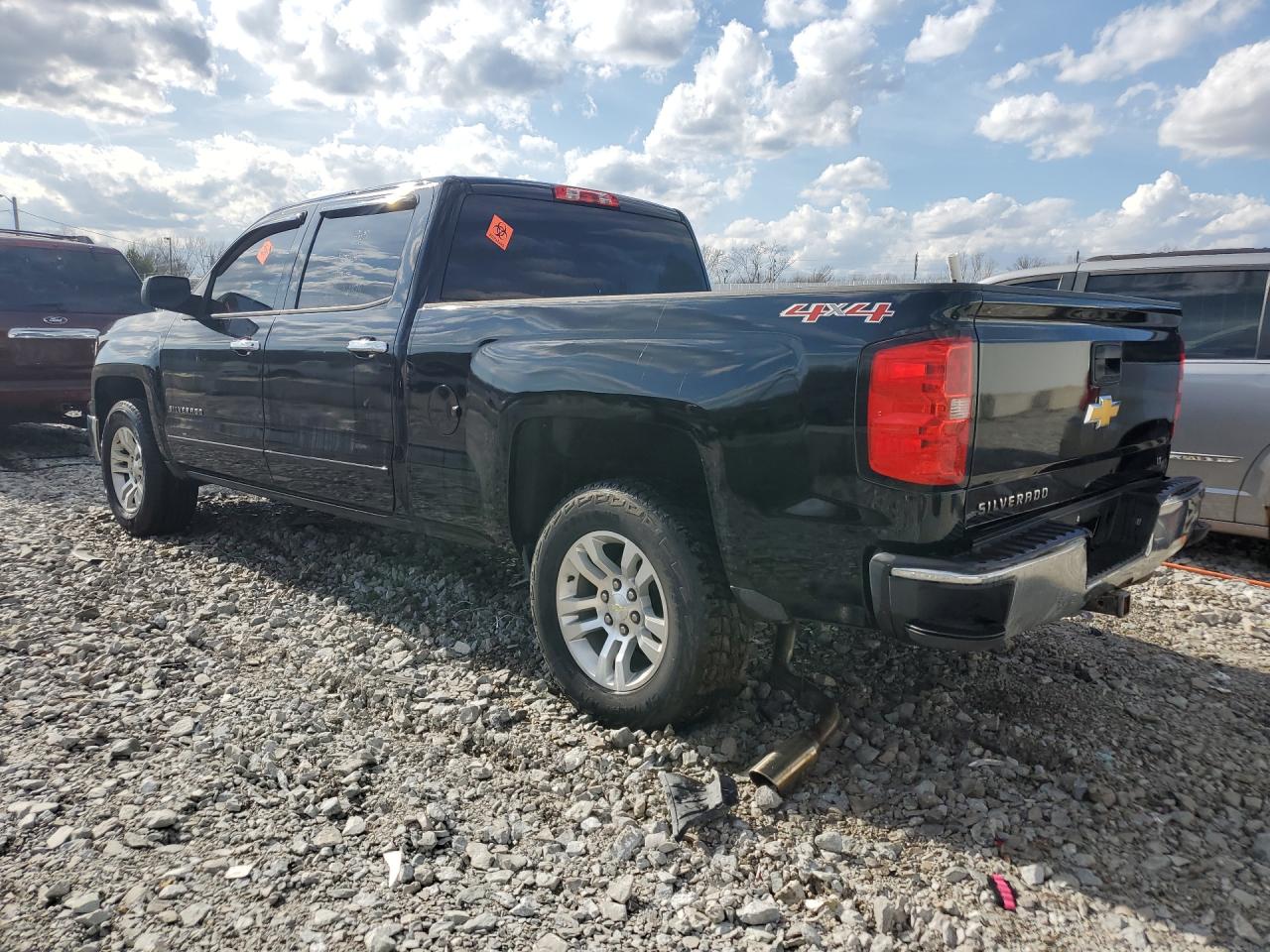 2015 Chevrolet Silverado K1500 Lt Черный vin: 1GCUKREC8FF203887 Damage: Left Bed Side, Multiple Scratches Heavy, 3