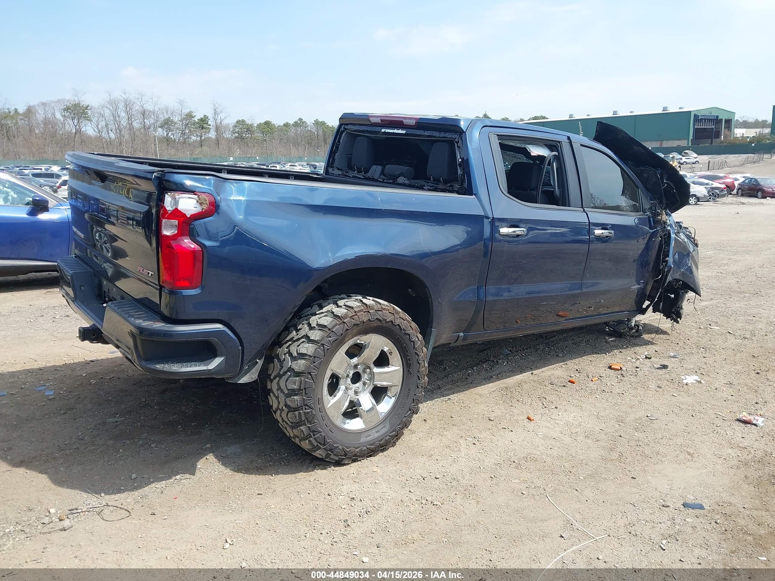 2022 Chevrolet Silverado 1500 Ltd 4wd  Short Bed Rst Синий vin: 1GCUYEED5NZ228176