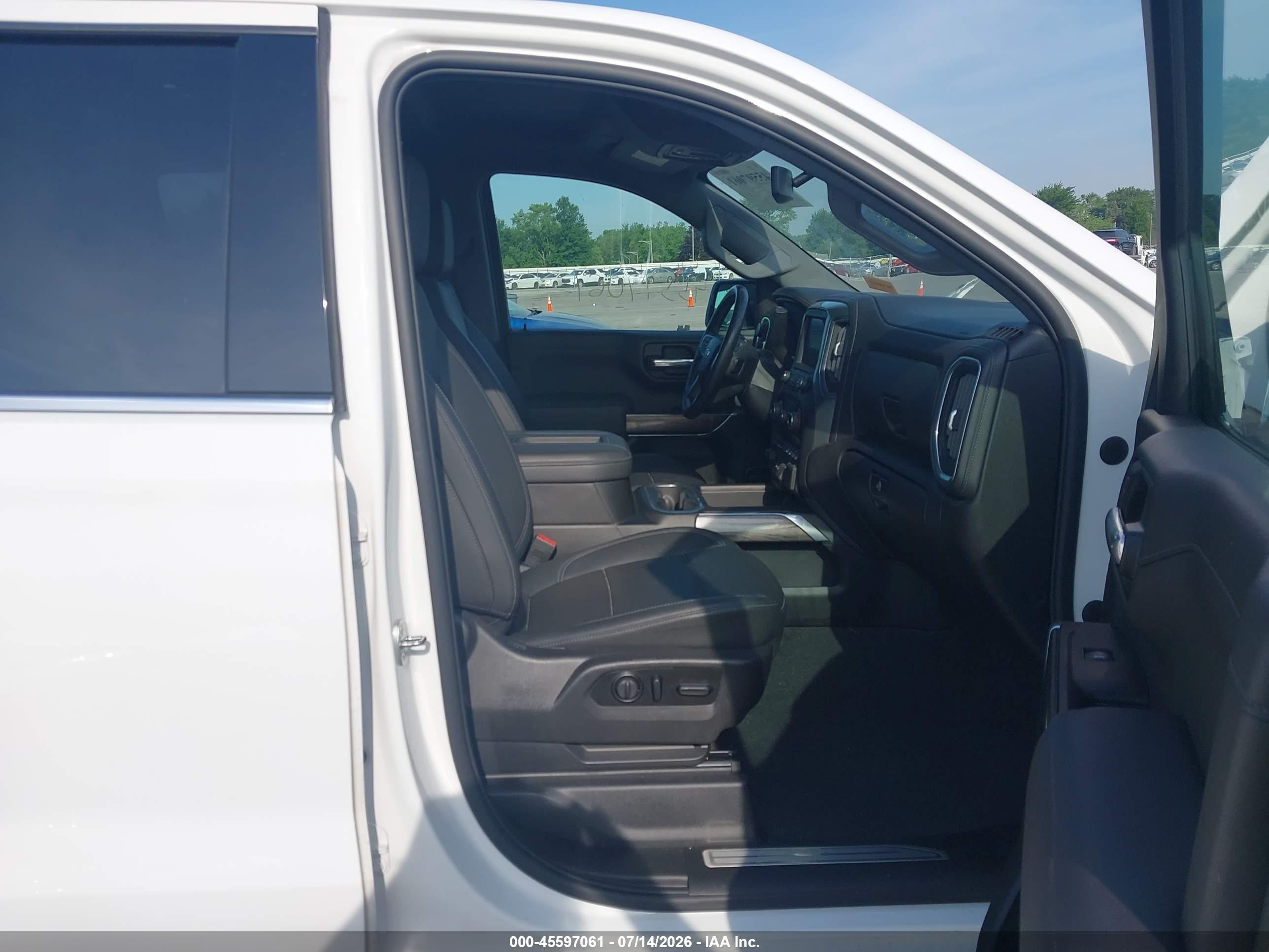 2021 Chevrolet Silverado 1500 4wd  Short Bed Ltz White vin: 1GCUYGED2MZ183580