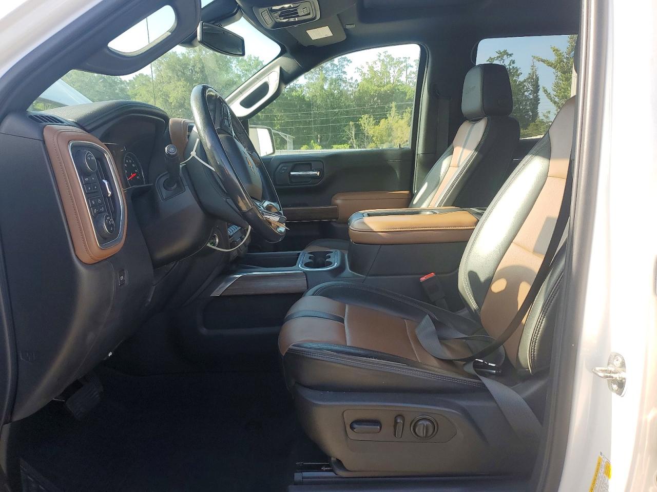 2020 Chevrolet Silverado K1500 High Country White vin: 1GCUYHED2LZ237240