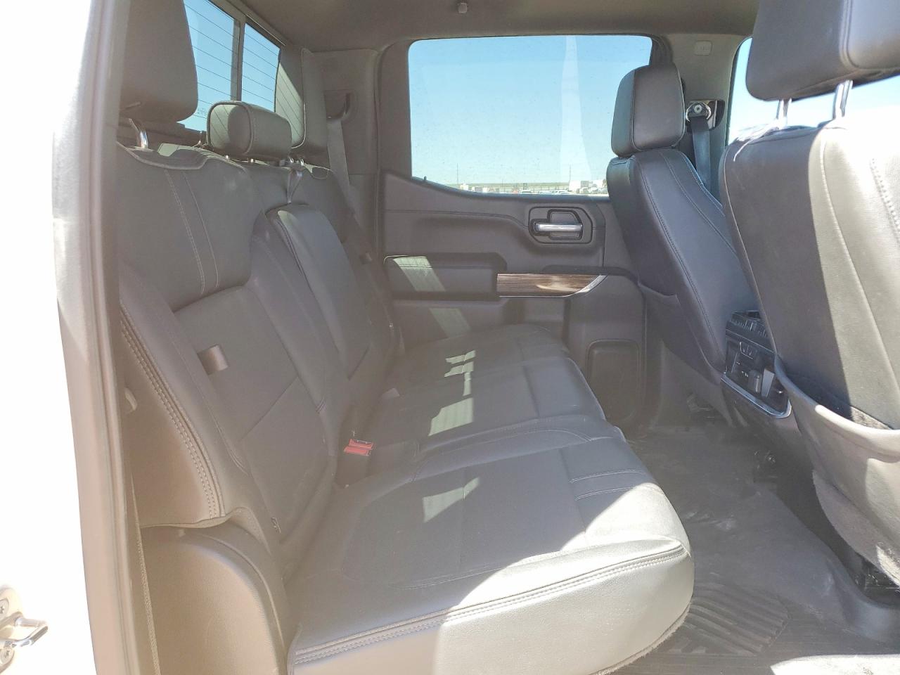 2020 Chevrolet Silverado K1500 High Country White vin: 1GCUYHED8LZ253734