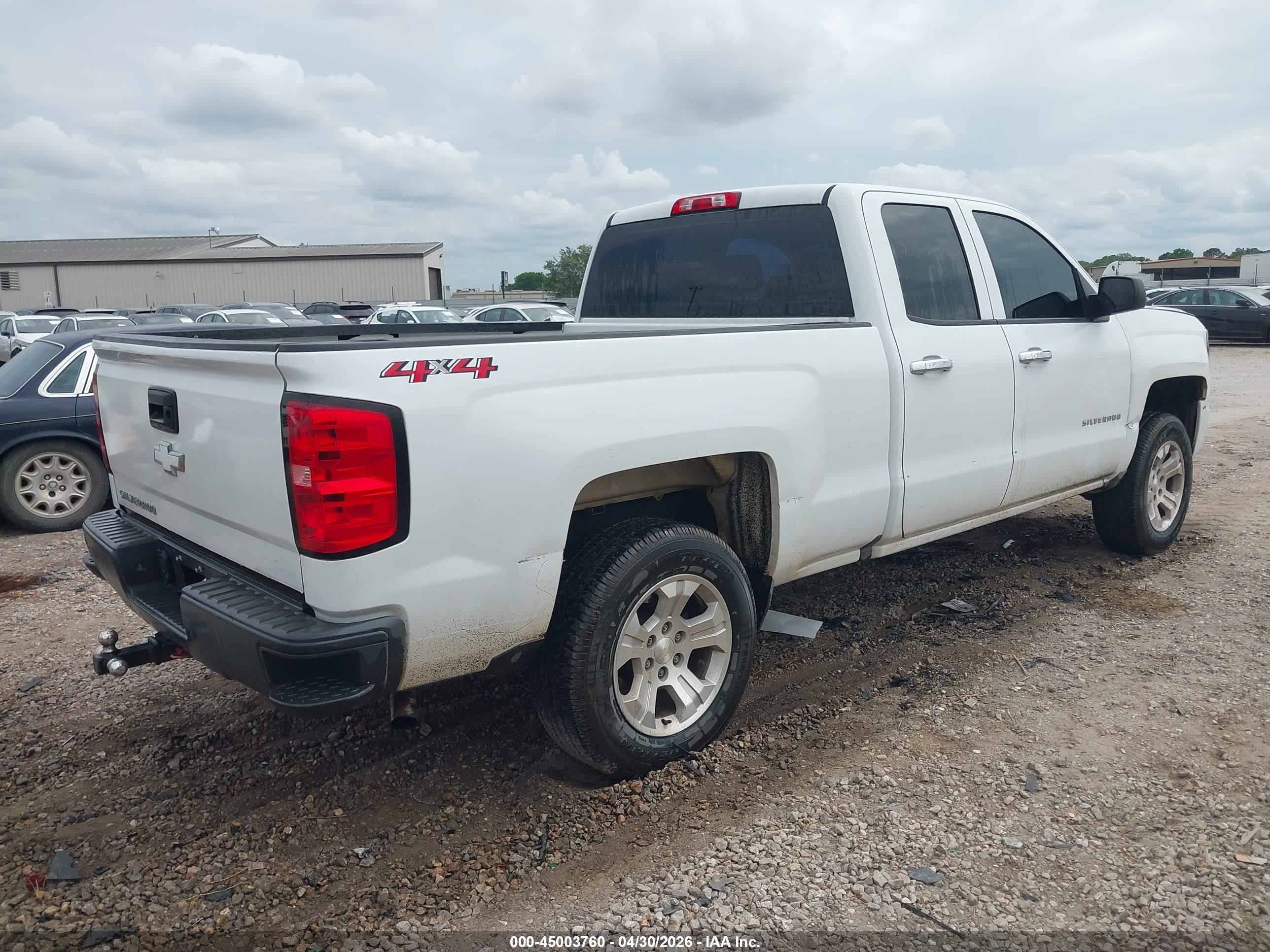 2018 Chevrolet Silverado 1500 Wt Белый vin: 1GCVKNEC9JZ185629