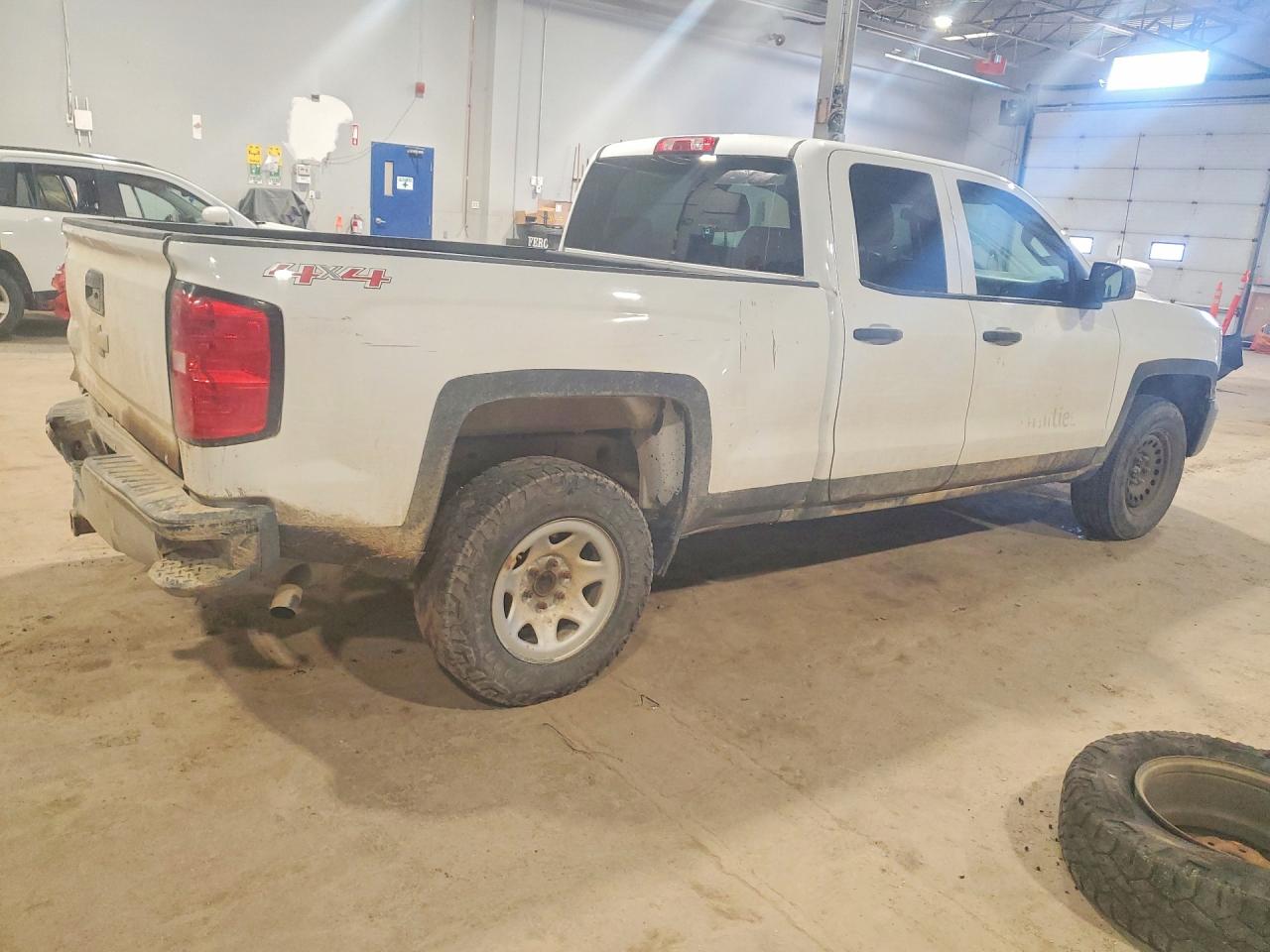 2017 Chevrolet Silverado K1500 White vin: 1GCVKNEH7HZ243601