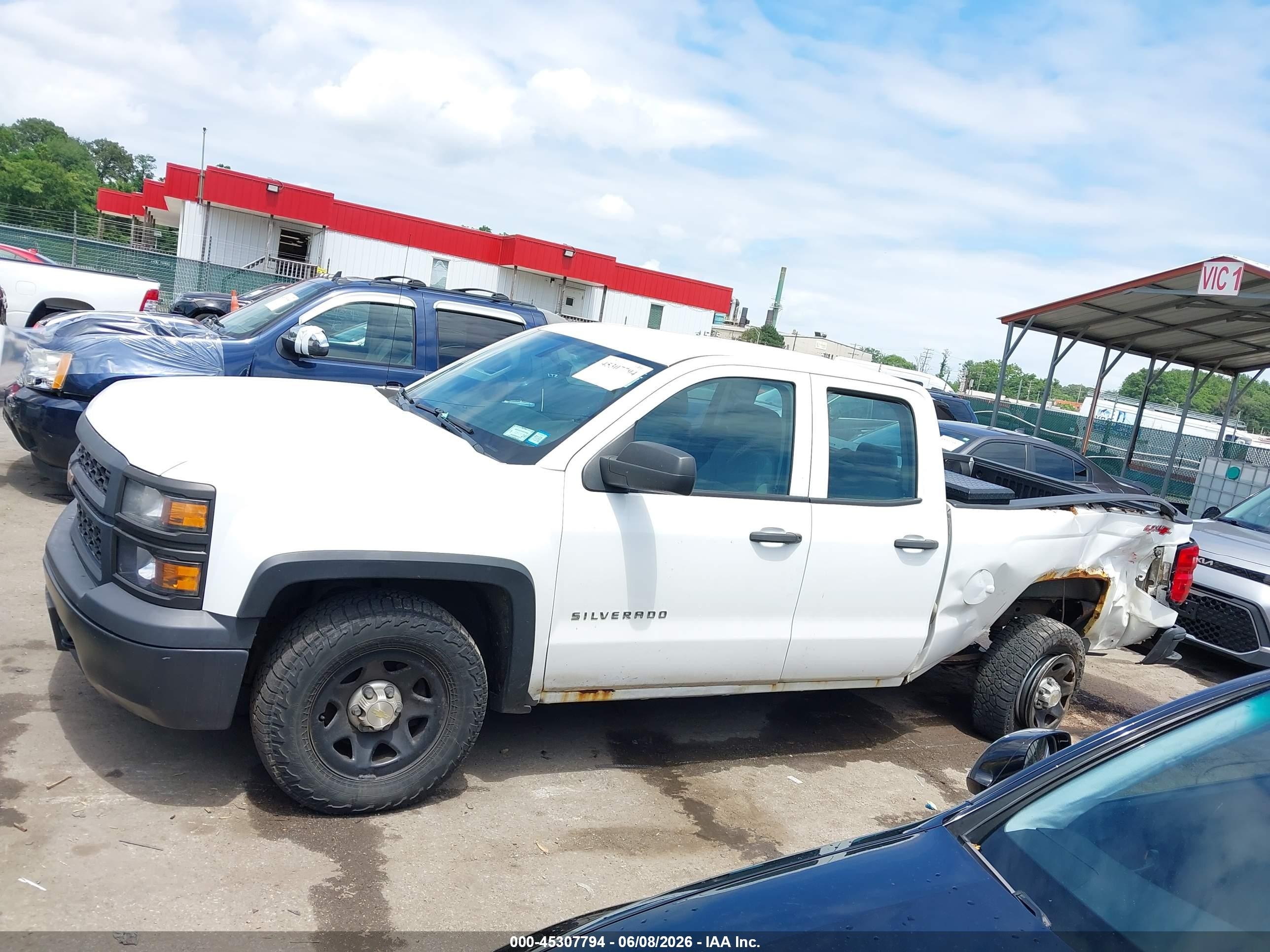 2015 Chevrolet Silverado 1500 Wt White vin: 1GCVKPEC1FZ399999