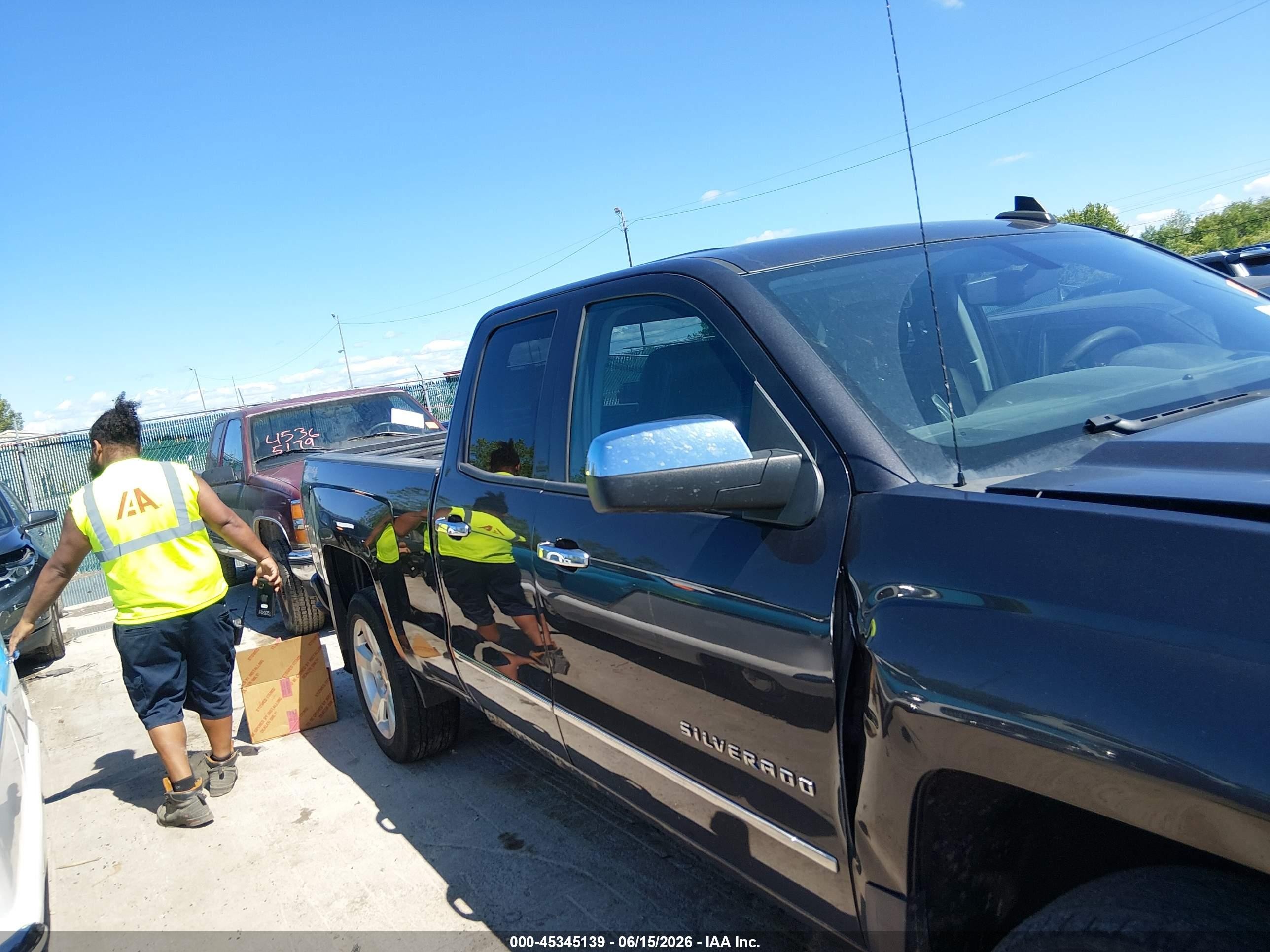 2015 Chevrolet Silverado 1500 Ls Серый vin: 1GCVKPEC2FZ313079