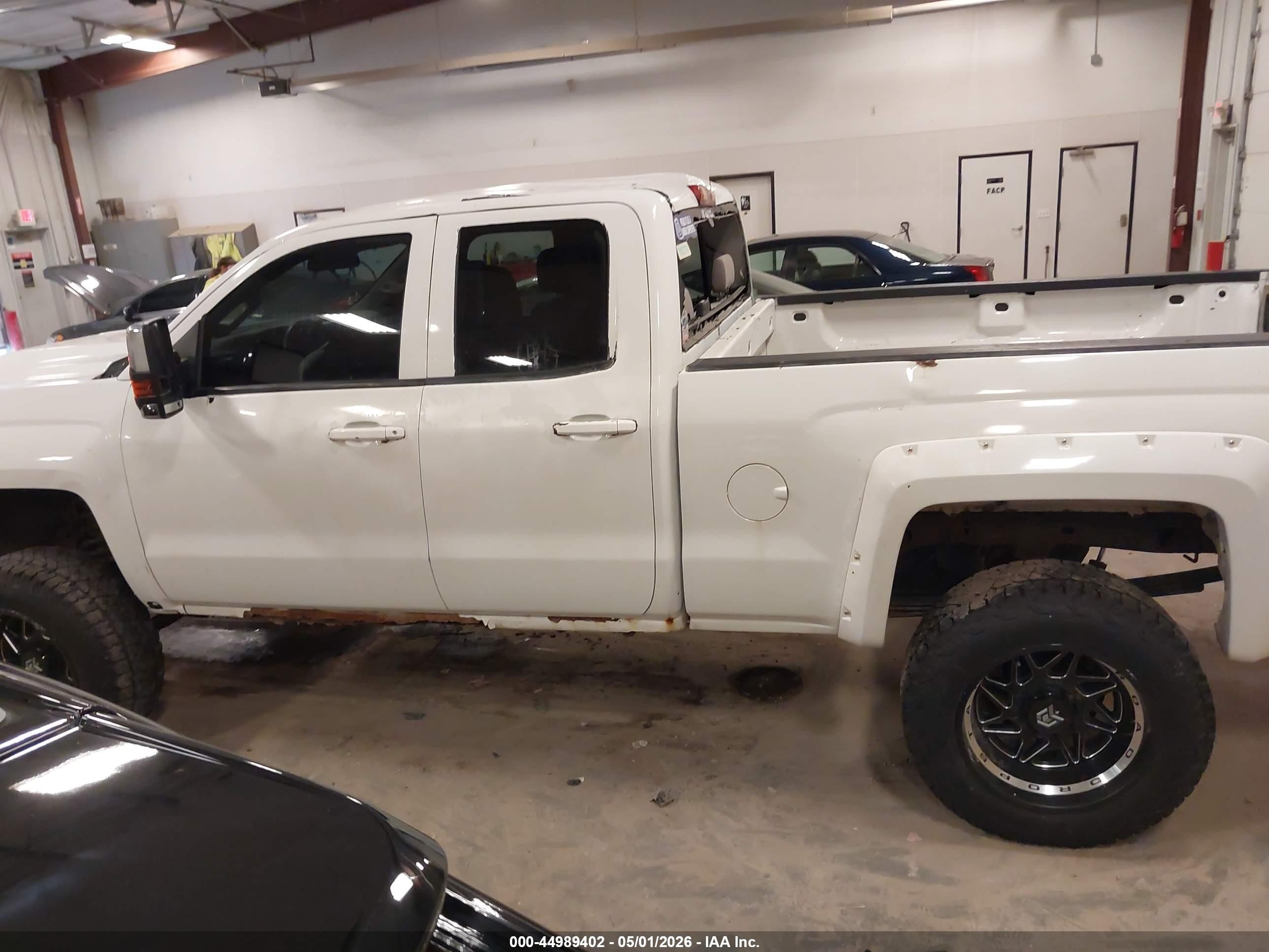 2015 Chevrolet Silverado 1500 Wt White vin: 1GCVKPEC3FZ277158