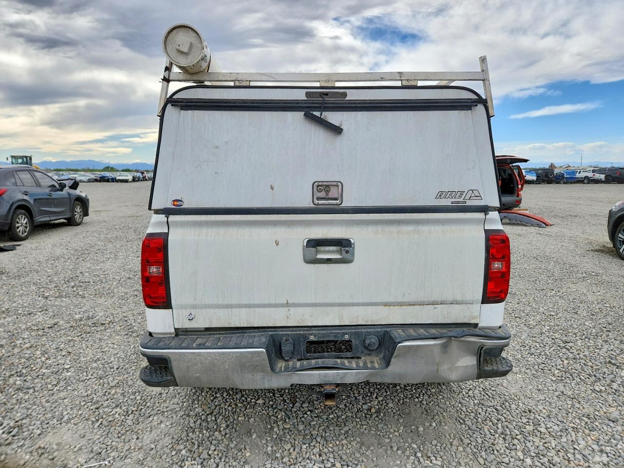 2014 Chevrolet Silverado K1500 White vin: 1GCVKPEC4EZ321408