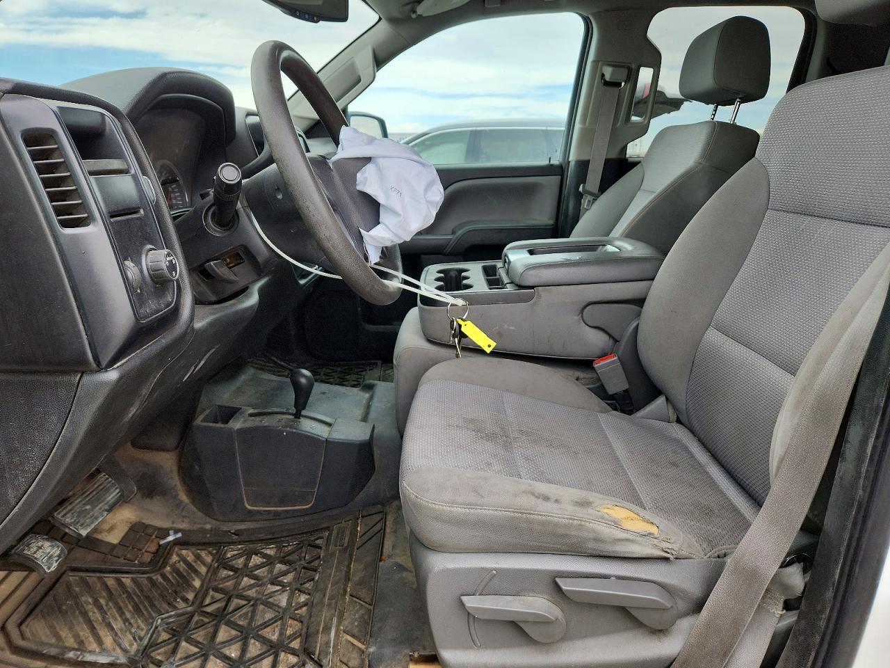 2014 Chevrolet Silverado K1500 White vin: 1GCVKPEC4EZ321408