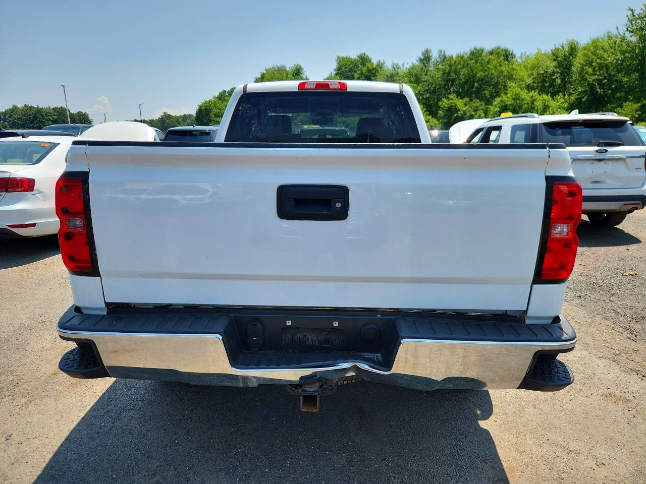 2015 Chevrolet Silverado K1500 White vin: 1GCVKPEC4FZ366351