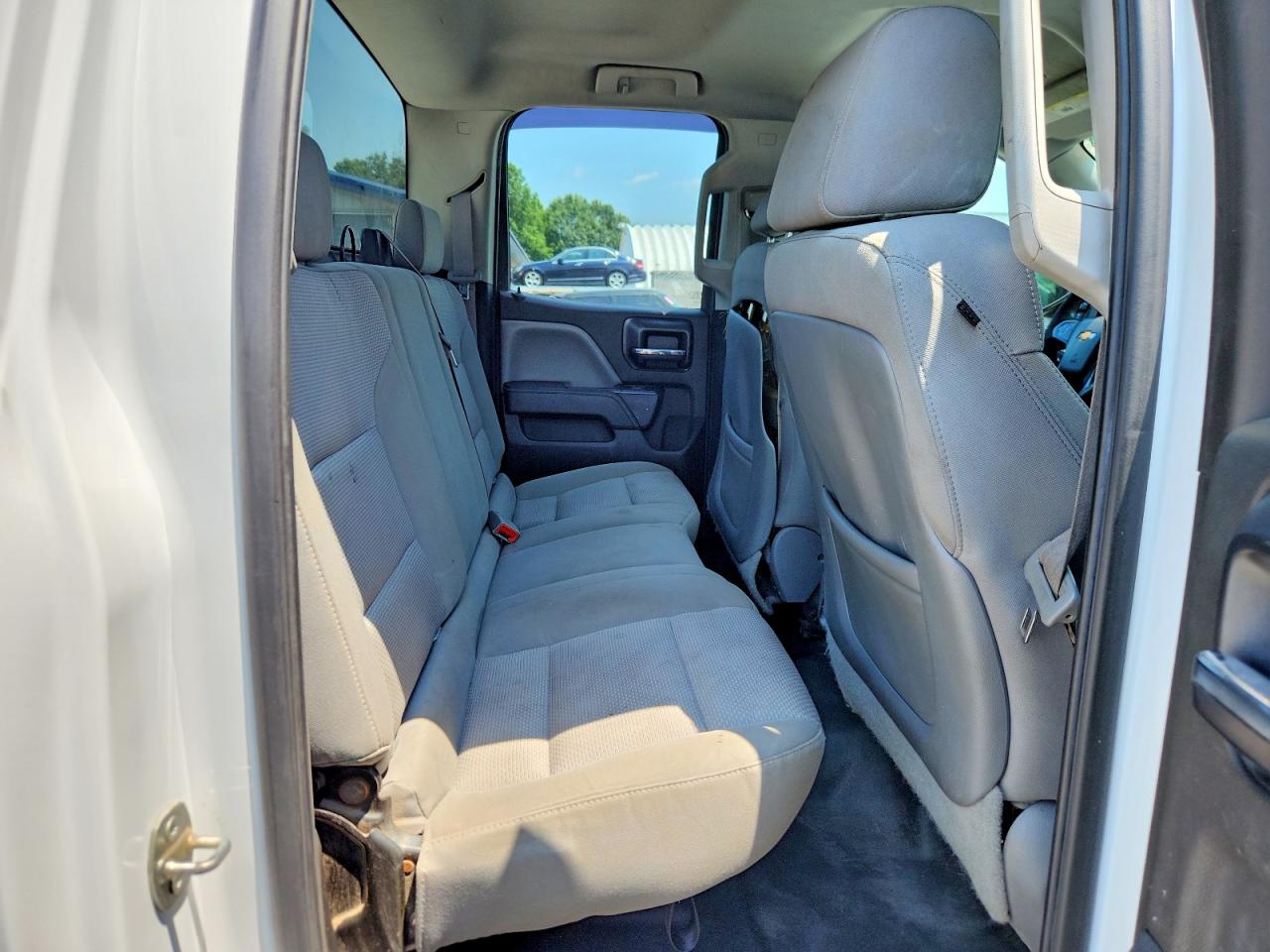 2015 Chevrolet Silverado K1500 White vin: 1GCVKPEC4FZ366351