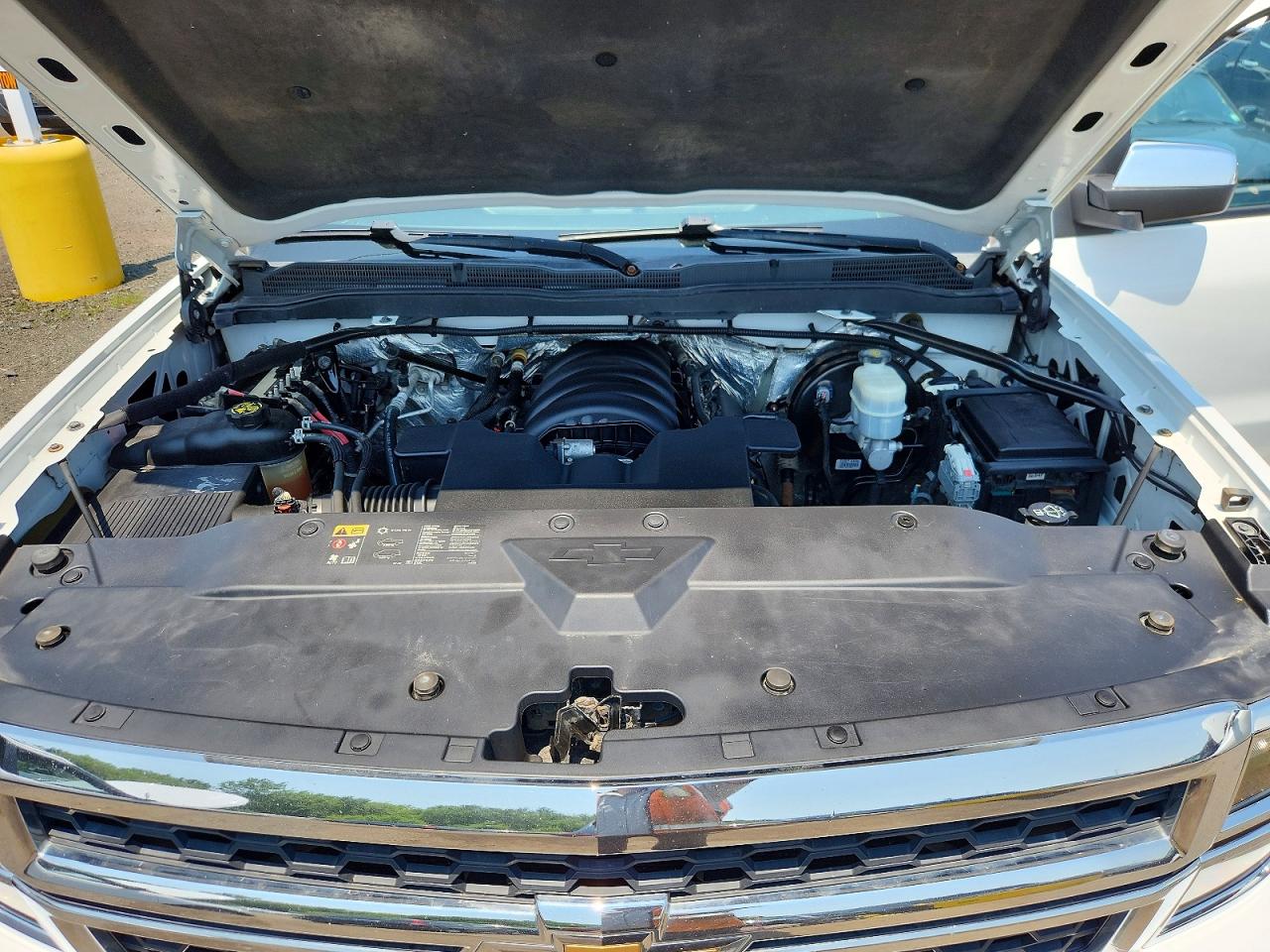 2015 Chevrolet Silverado K1500 White vin: 1GCVKPEC4FZ366351