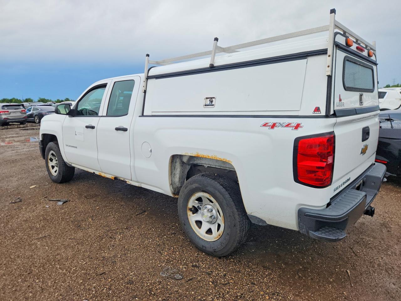 2014 Chevrolet Silverado K1500 White vin: 1GCVKPEC5EZ133349
