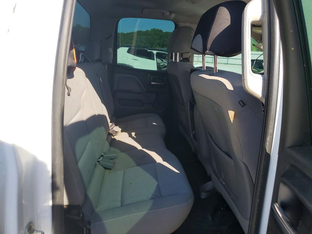 2015 Chevrolet Silverado K1500 White vin: 1GCVKPEC6FZ243621