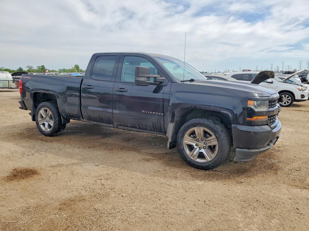 2017 Chevrolet Silverado K1500 Custom Black vin: 1GCVKPEC9HZ401291