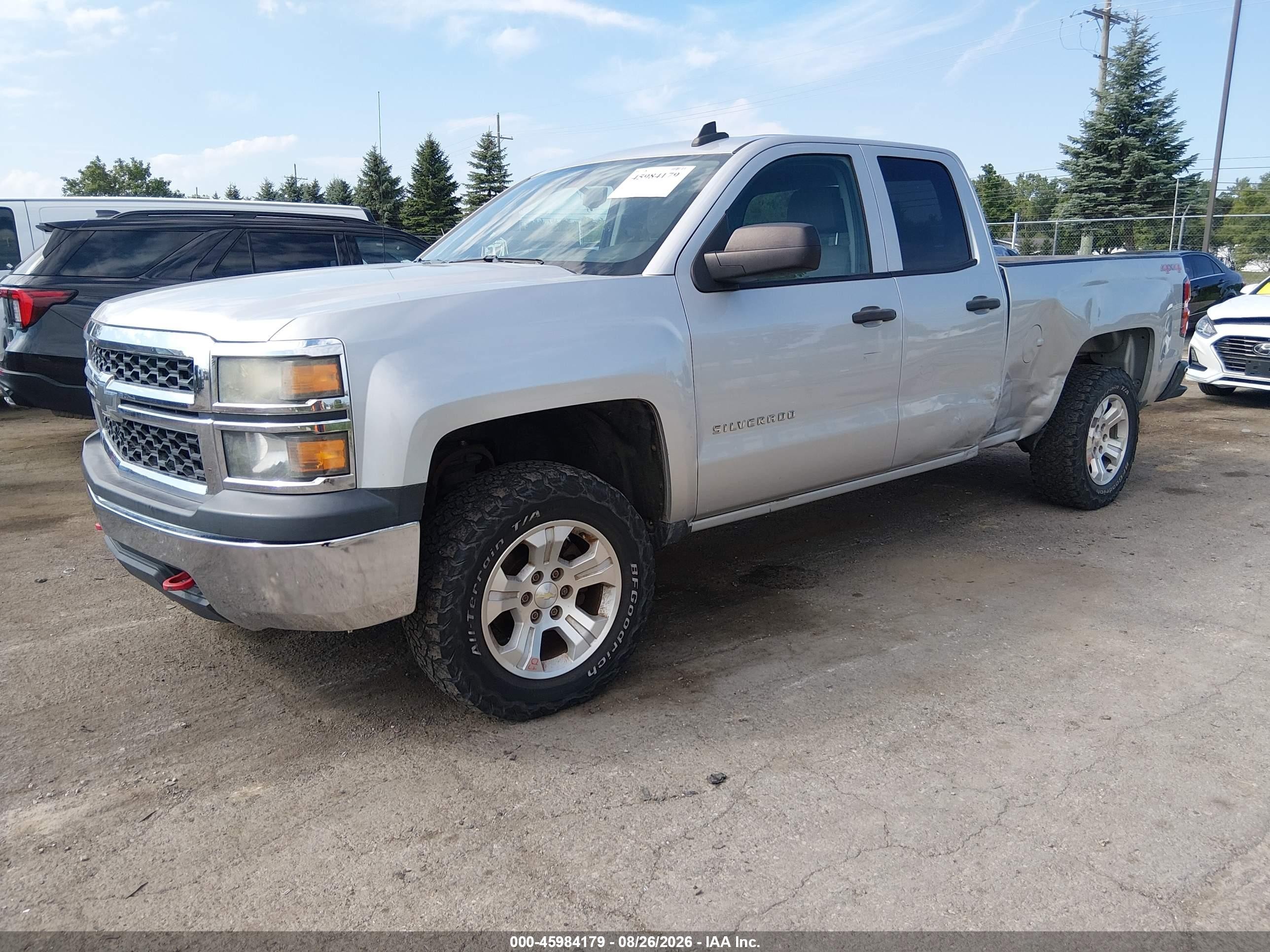 2015 Chevrolet Silverado 1500 Ls Серебряный vin: 1GCVKPEH2FZ444444