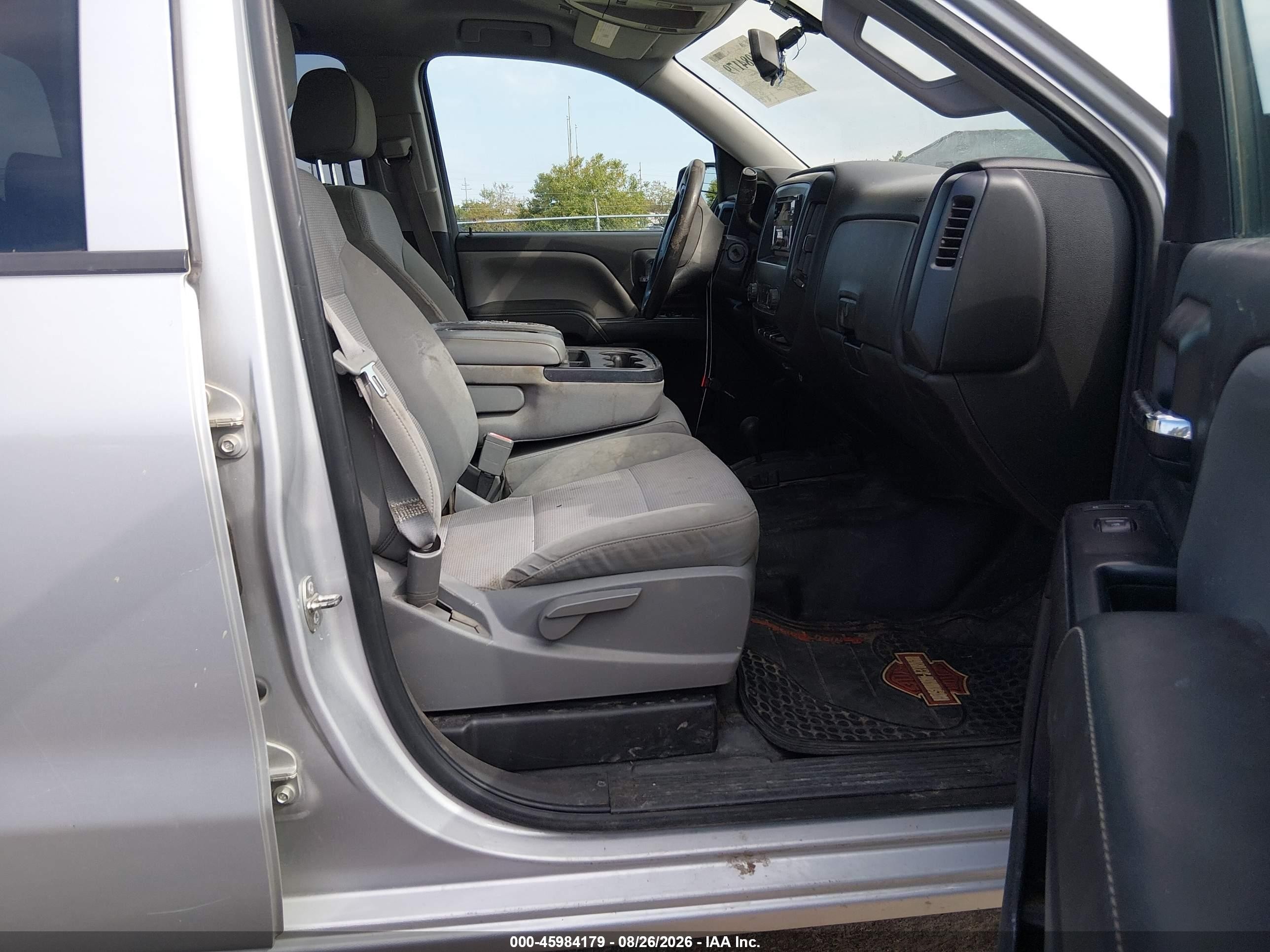 2015 Chevrolet Silverado 1500 Ls Серебряный vin: 1GCVKPEH2FZ444444