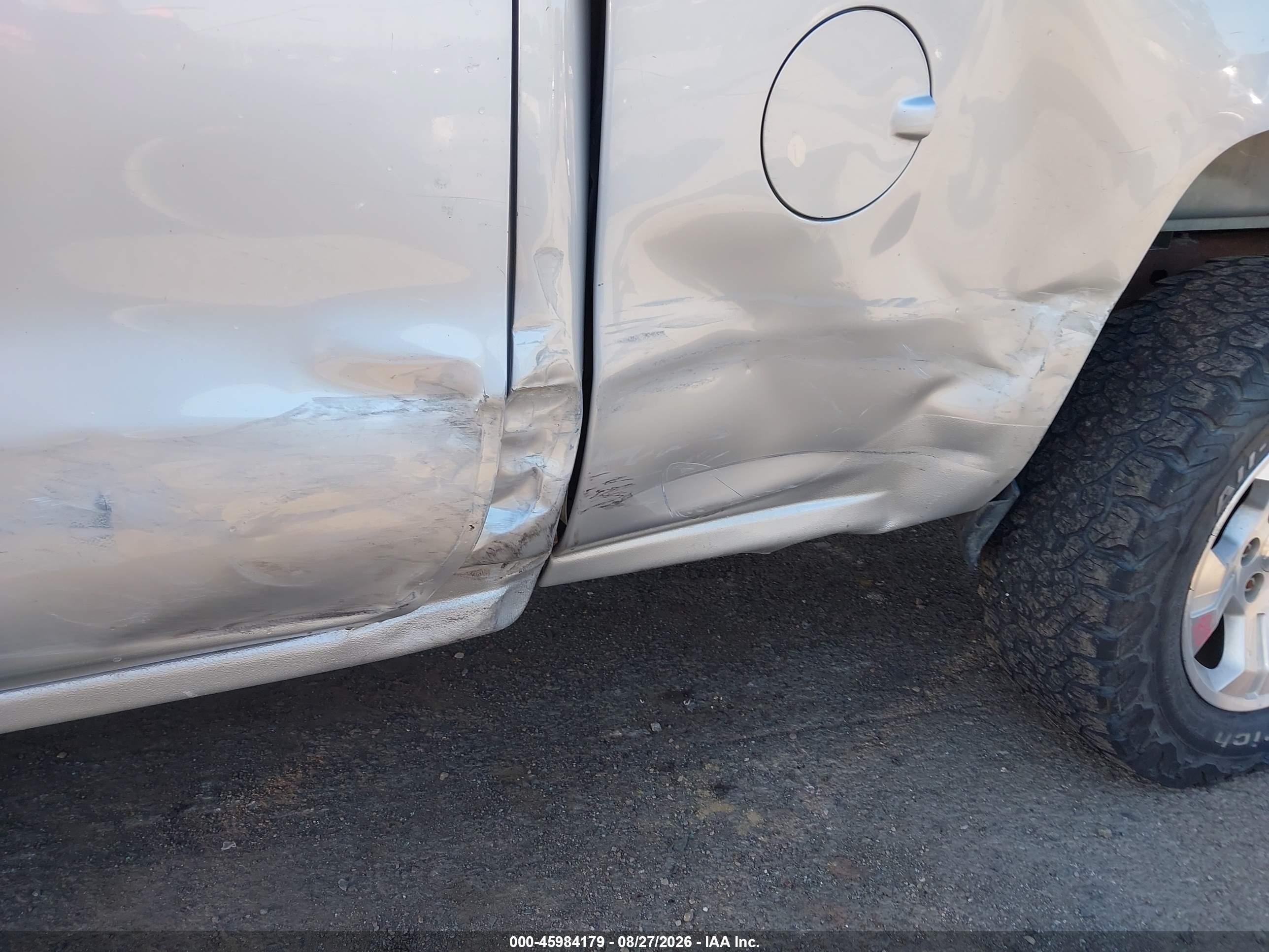 2015 Chevrolet Silverado 1500 Ls Серебряный vin: 1GCVKPEH2FZ444444