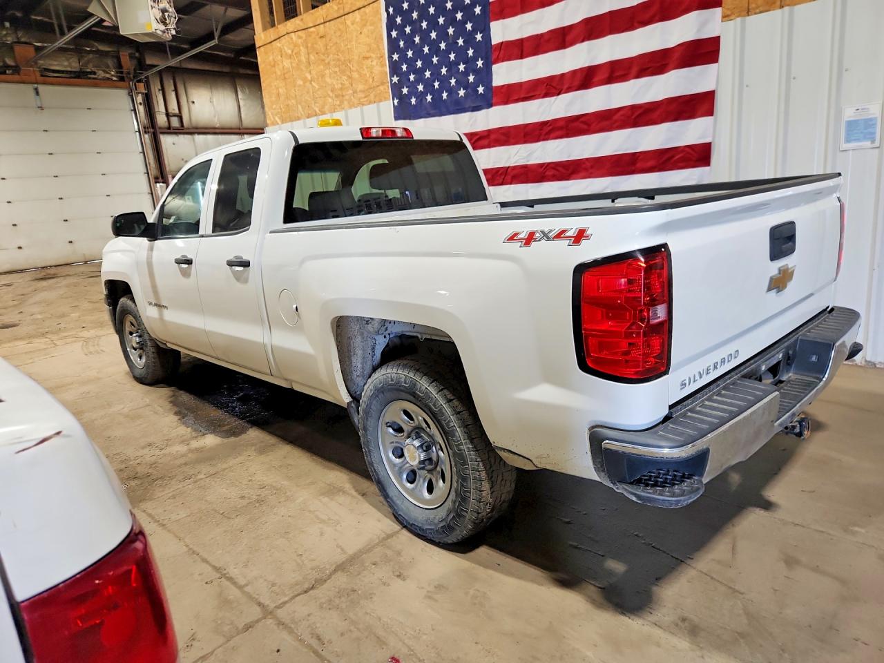 2014 Chevrolet Silverado K1500 White vin: 1GCVKPEH5EZ229591