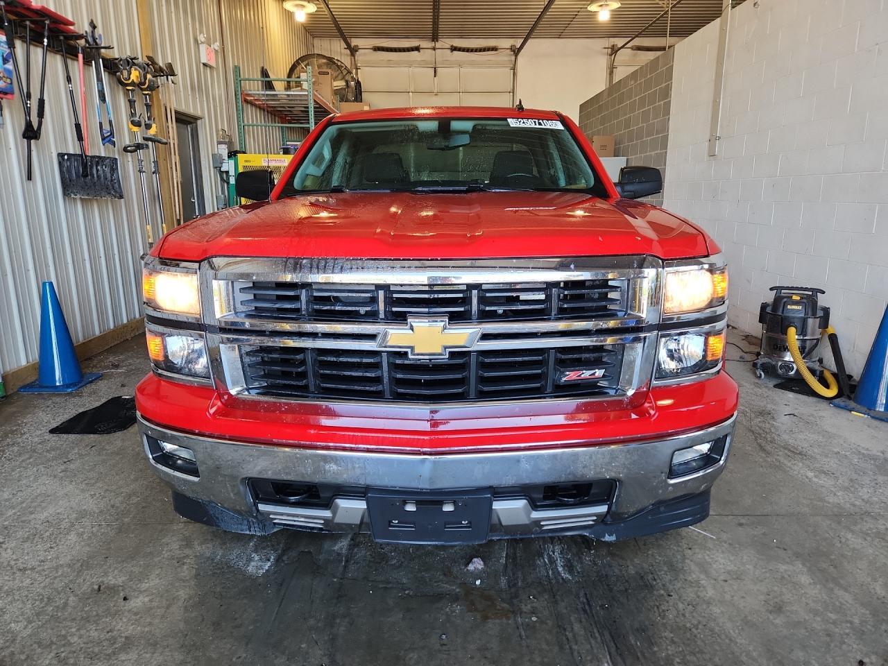 2014 Chevrolet Silverado K1500 Lt Red vin: 1GCVKREC0EZ103011 Damage: Front Metal Bumper Chrome, Multiple Dents/No Paint Damage, 3