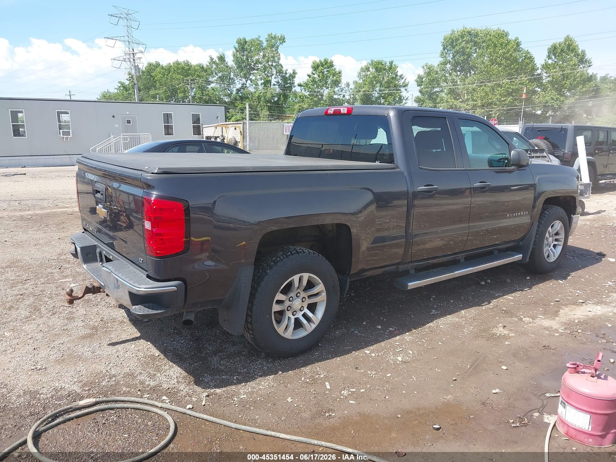 2014 Chevrolet Silverado 1500 Lt Gray vin: 1GCVKREC0EZ329887