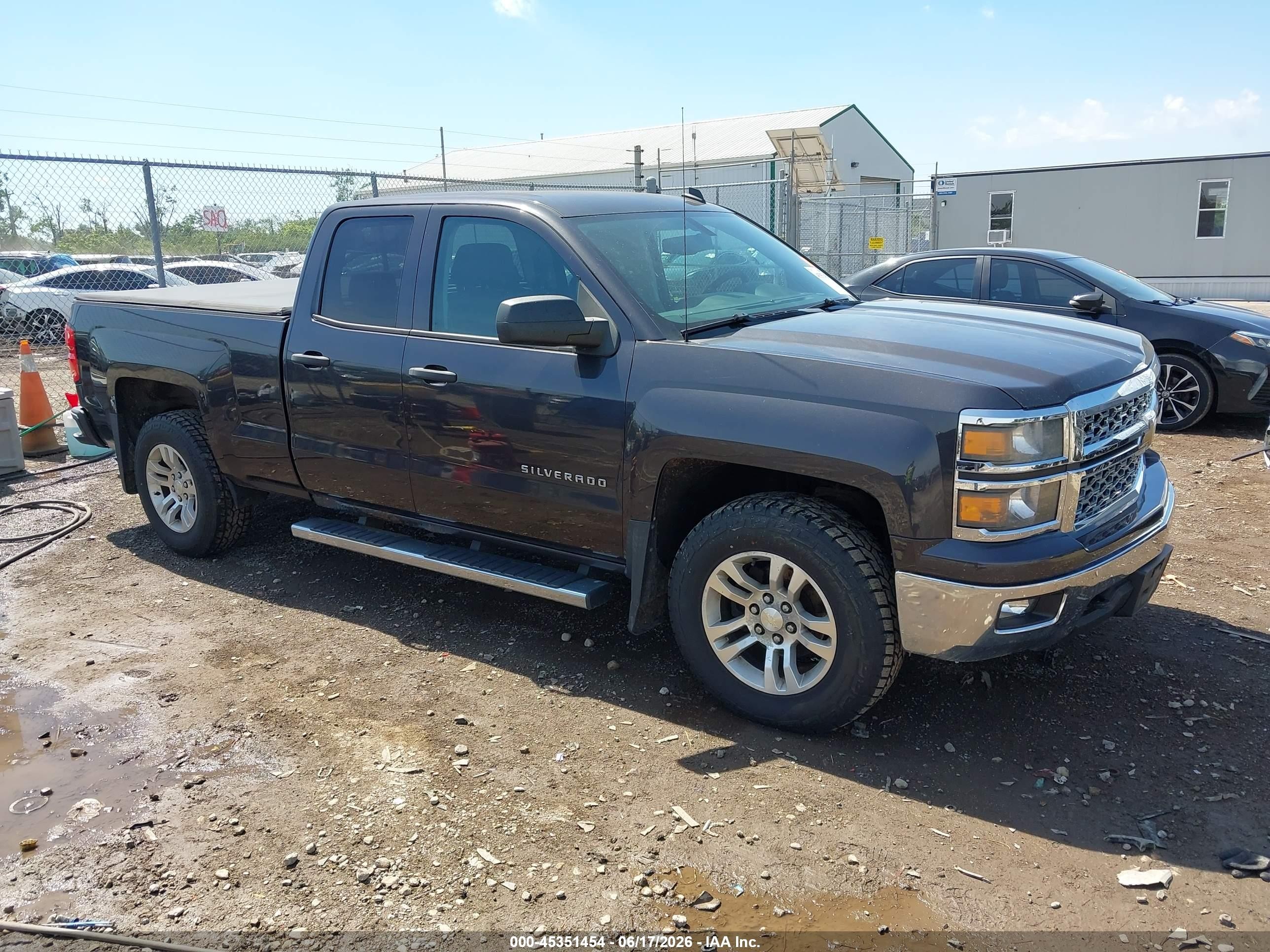 2014 Chevrolet Silverado 1500 Lt Серый vin: 1GCVKREC0EZ329887