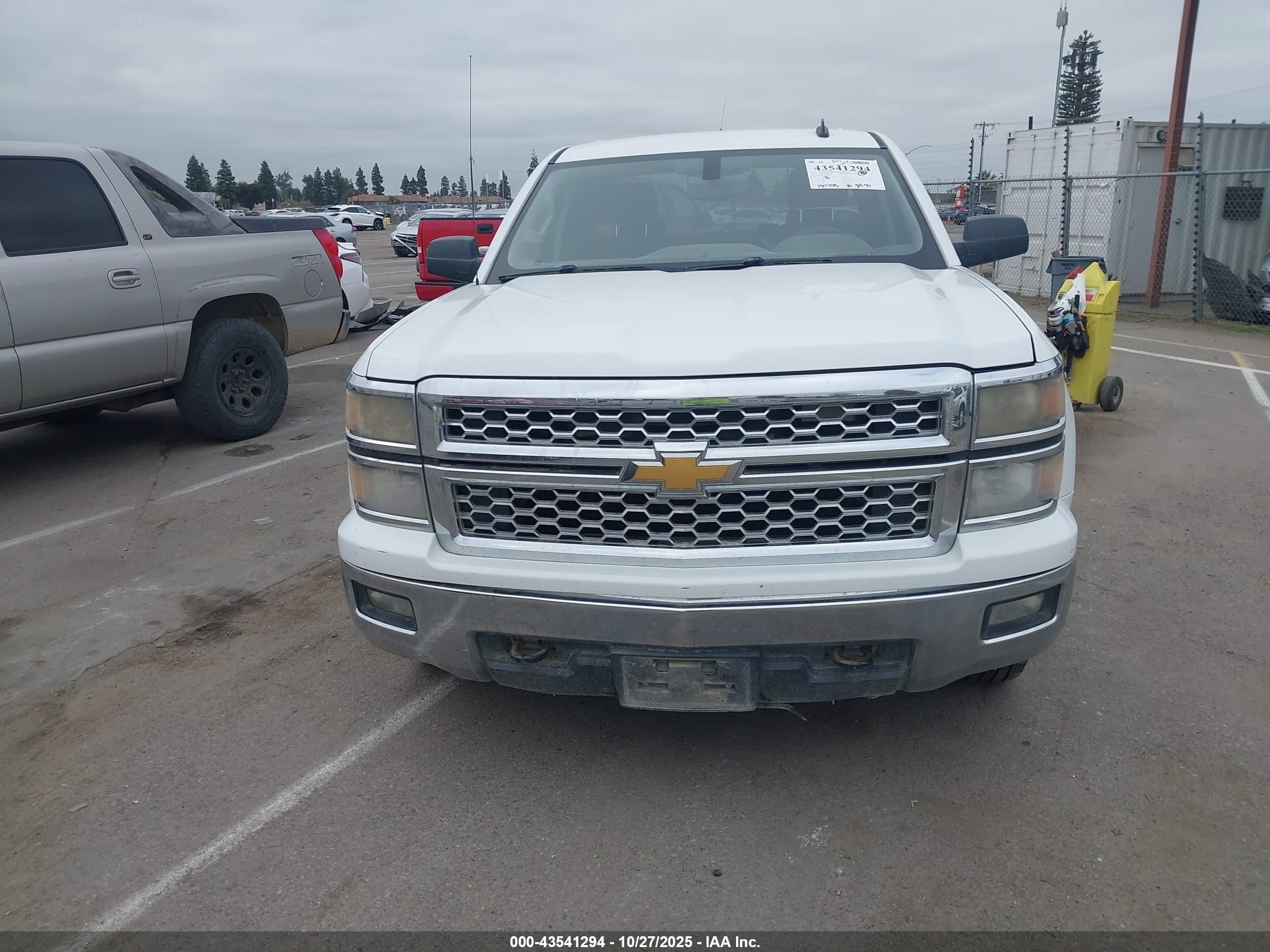 2014 Chevrolet Silverado 1500 1lt White vin: 1GCVKREC0EZ331154