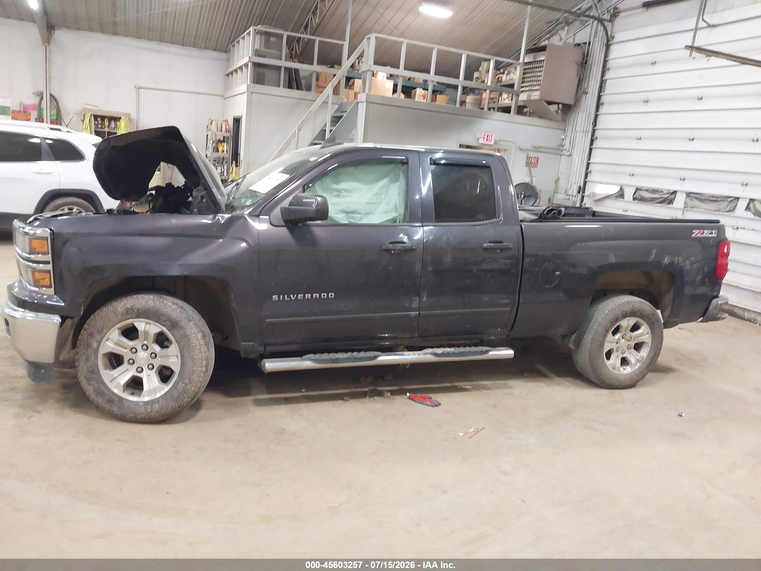 2015 Chevrolet Silverado 1500 Lt Black vin: 1GCVKREC0FZ203854